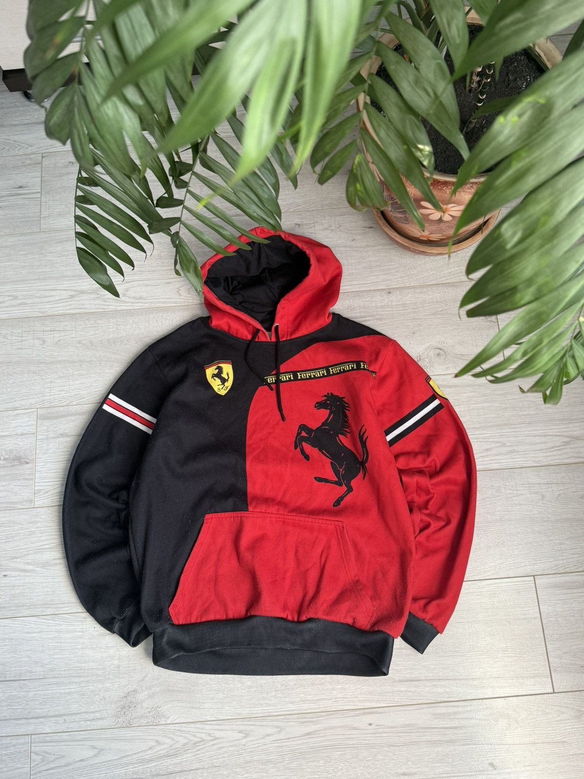 Ferrari Vintage Ferrari I’m Groot hoodie Size US M / EU 48-50 / 2 - 1 Thumbnail