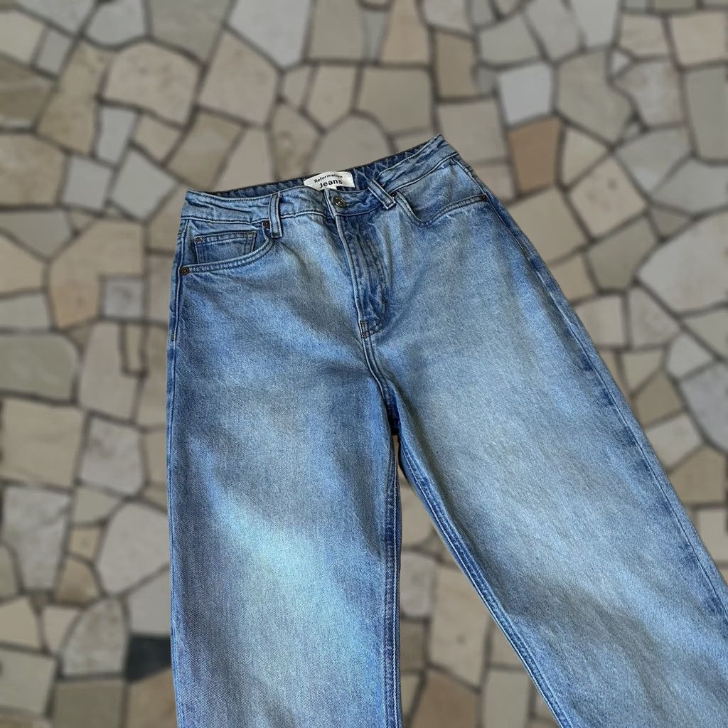 Reformation VINTAGE Reformation Liza Ultra High Rise Slim Straight Jeans Malta Women’s 27 Blue Denim 90s Bohemian City 5-Pocket Mens? Size 27" / US 4 / IT 40 - 1 Thumbnail