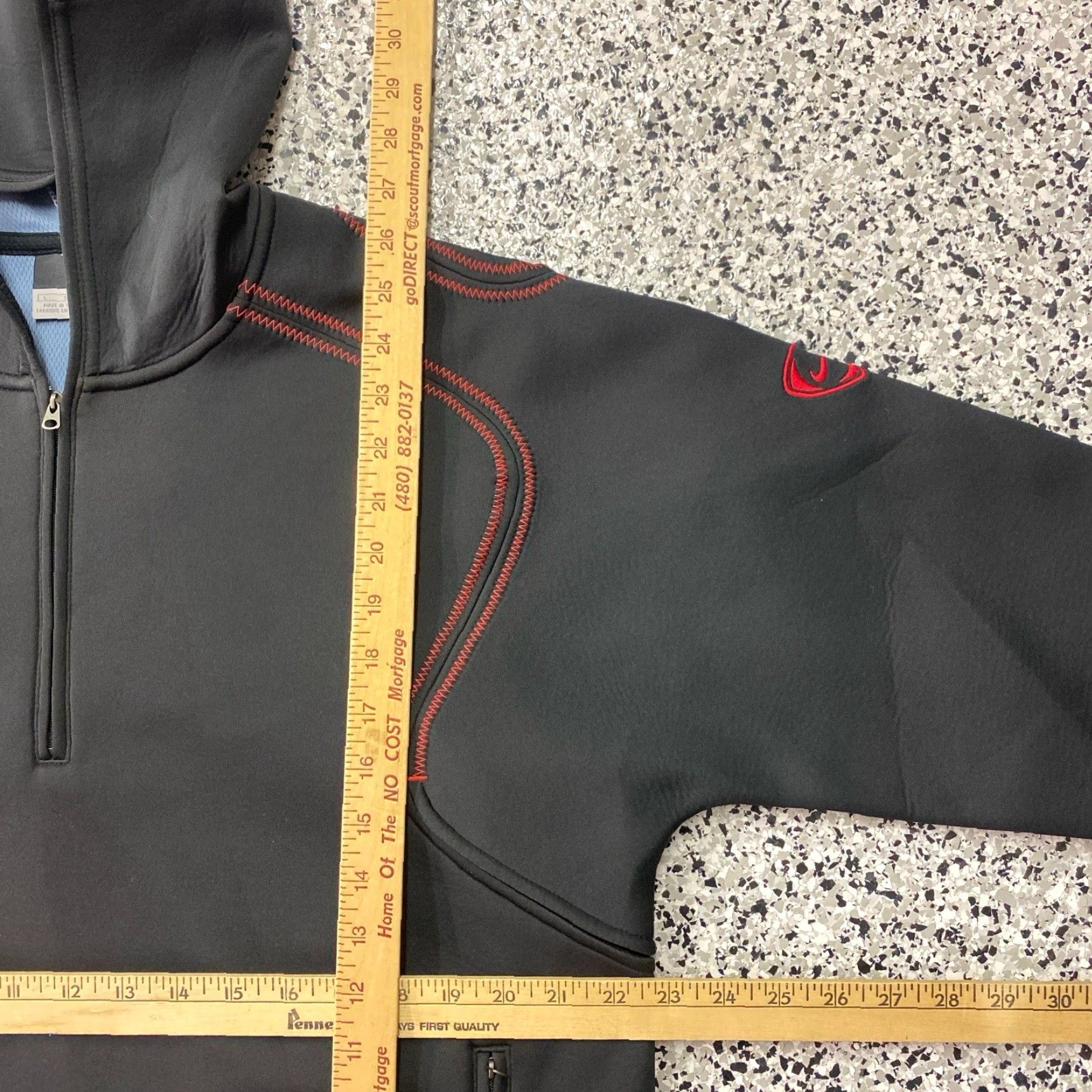 Nike VINTAGE Nike Football Mercurial Zip Up Hoodie Mens Large Black 1/4 Zip Up Soccer Sportswear Hooded Pockets Heavyweight Pattern: Solid Size US L / EU 52-54 / 3 - 4 Thumbnail