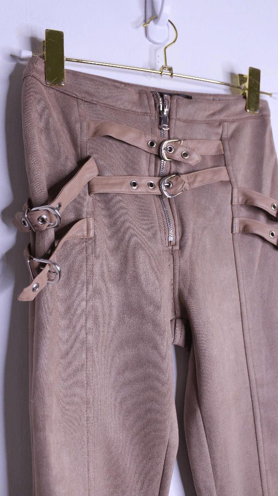 Maniere De Vior Maniere De Voir Tan Suede Buckle Leggings - 4 Size 28" / US 6 / IT 42 - 4 Thumbnail