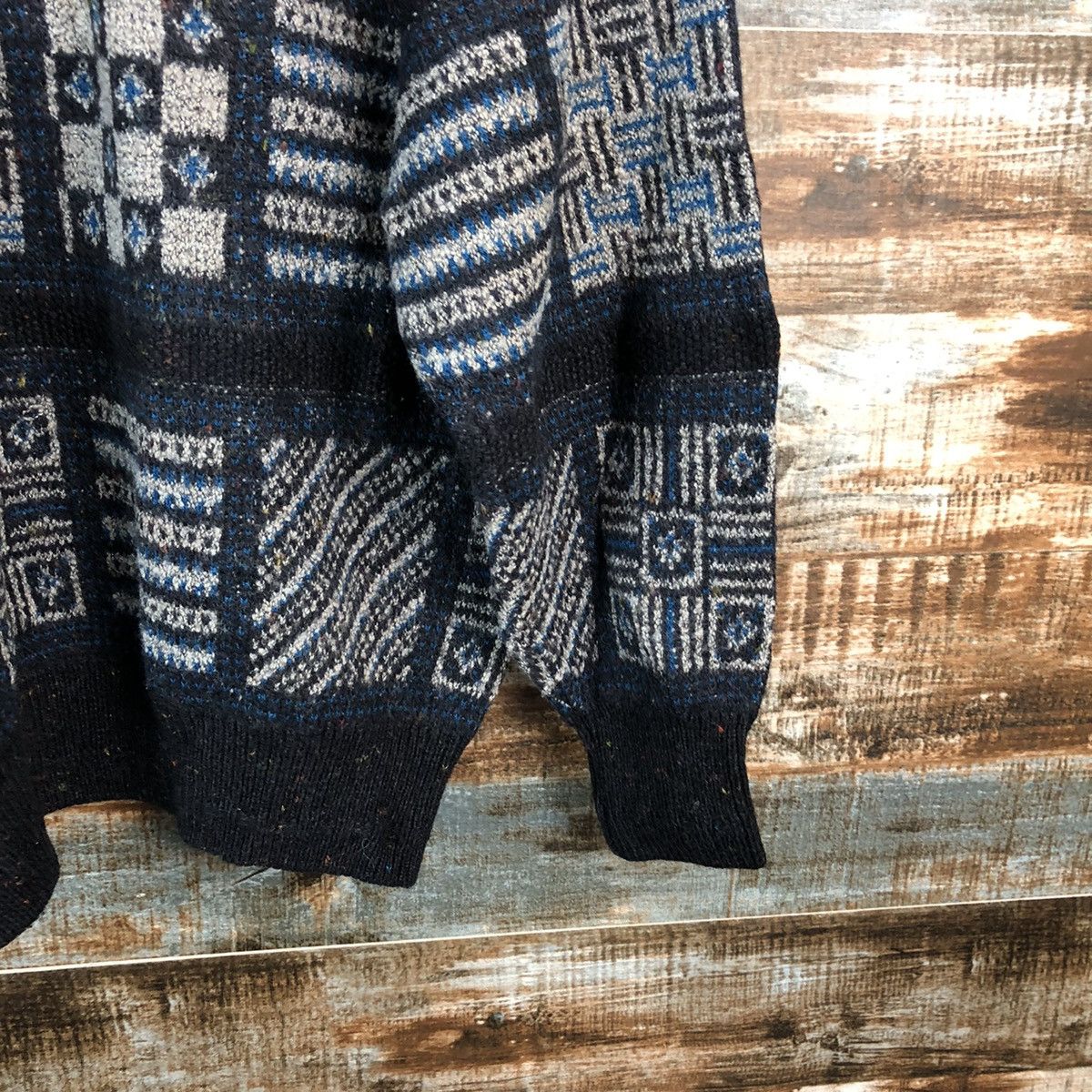Vintage Italian vintage art Sweater Black Knitwear #A2185 Size US M / EU 48-50 / 2 - 18 Thumbnail