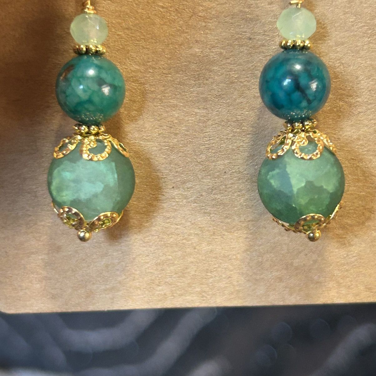 Handmade Handcrafted green crackle glass dragon vein agate earrings Size ONE SIZE - 3 Thumbnail