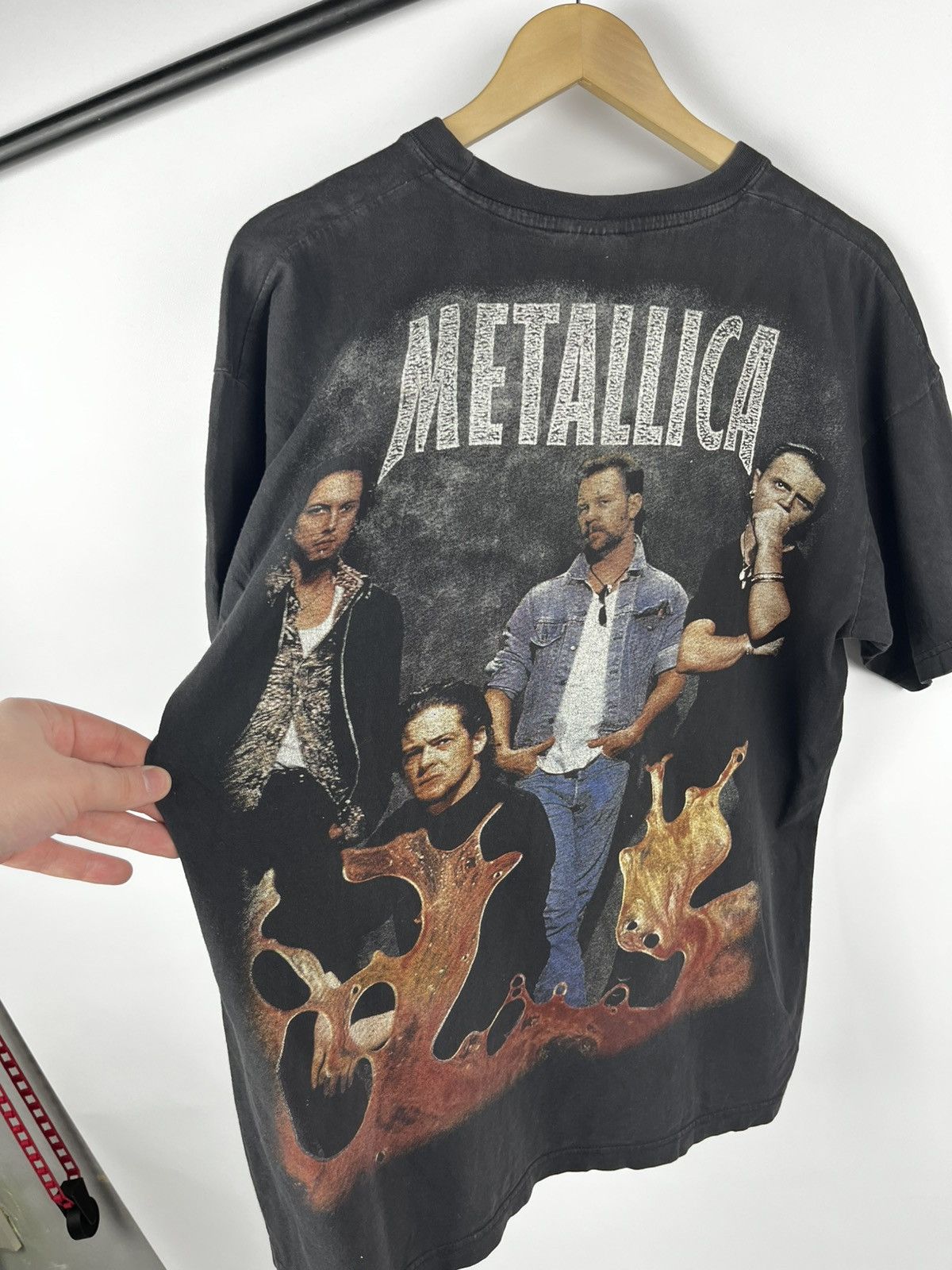 Band Tees Metallica Warrior Woman t shirt 90s size xl Size US XL / EU 56 / 4 - 4 Thumbnail