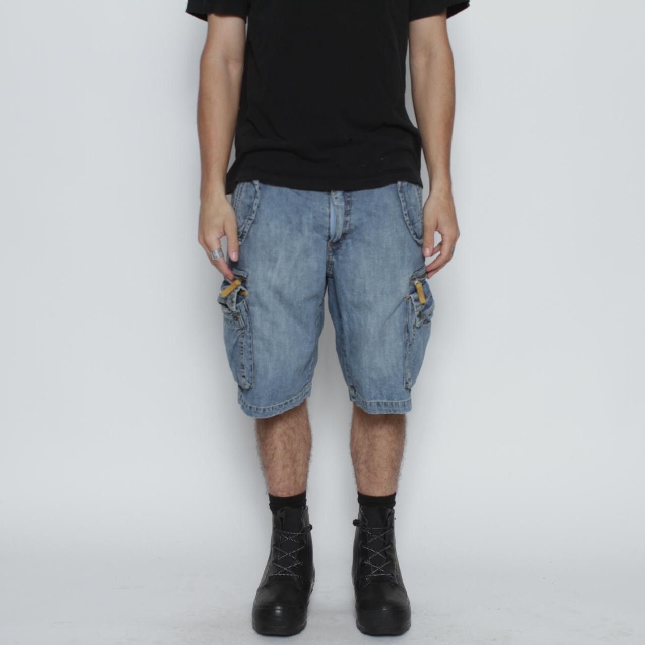 Vintage BLUE DENIM CARGO TECHNICAL SHORTS BY TIMEZONE Size US 35 - 2 Thumbnail