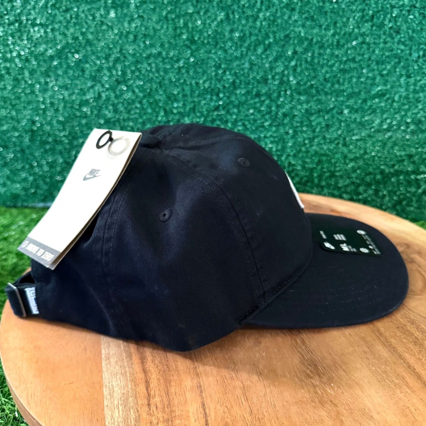 Nike Nike Club Cap Hat Mens Medium Large Black Embroidered Sneaker Patch Adjustable Baseball Cap Size ONE SIZE - 3 Thumbnail