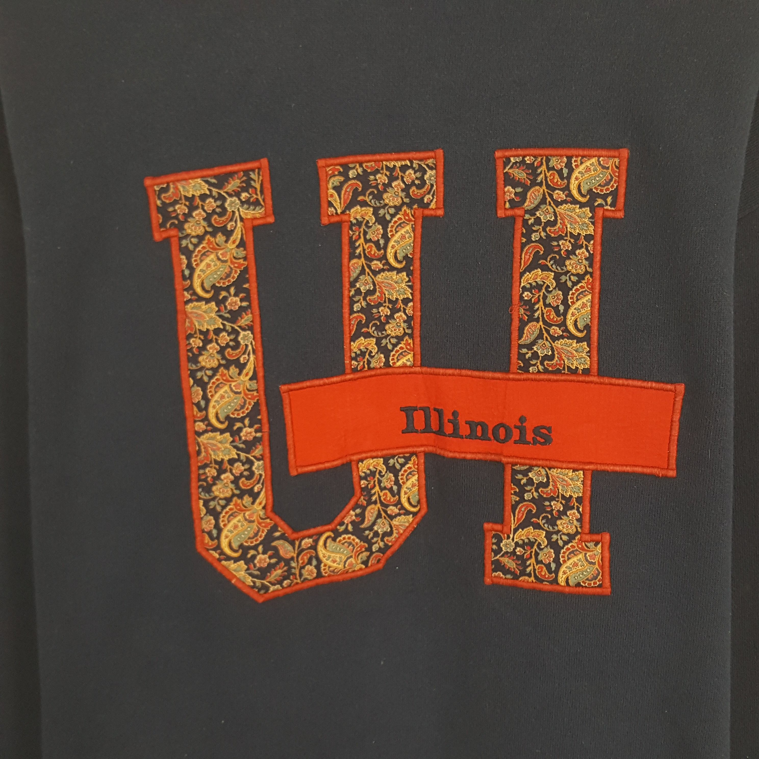 Vintage Vintage Illinois Embroidered Sweatshirt Size US L / EU 52-54 / 3 - 2 Thumbnail