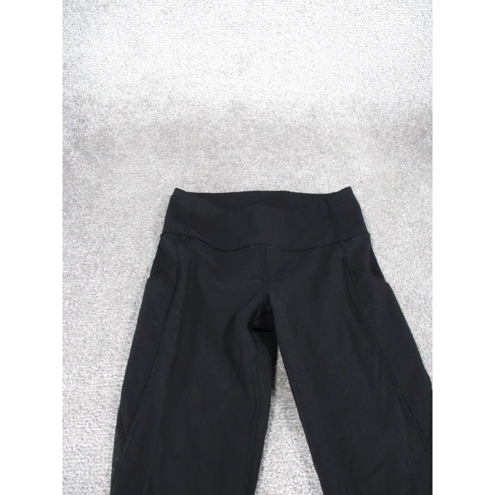 Lululemon VINTAGE Lululemon Women's Leggings Cropped Athletic Activewear Running Black Size 4 Size 27" / US 4 / IT 40 - 2 Thumbnail