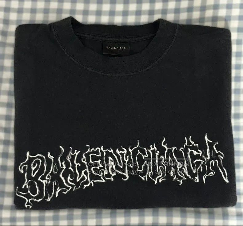Balenciaga Balenciaga Short-sleeve Size US M / EU 48-50 / 2 - 1 Thumbnail