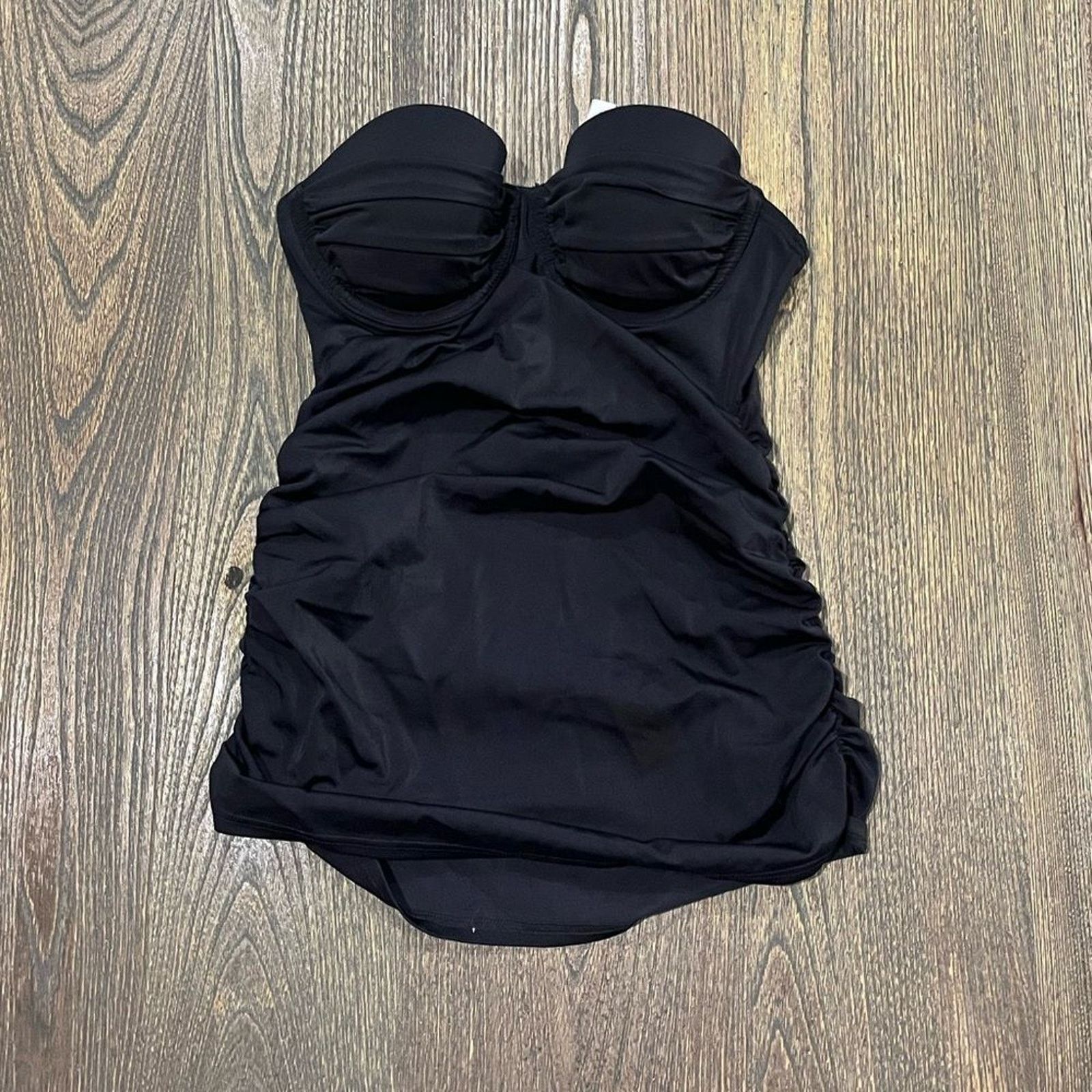 Victoria's Secret NWOT Victoria’s Secret Swim Black Strapless Top Ruched 32B Size ONE SIZE - 1 Thumbnail