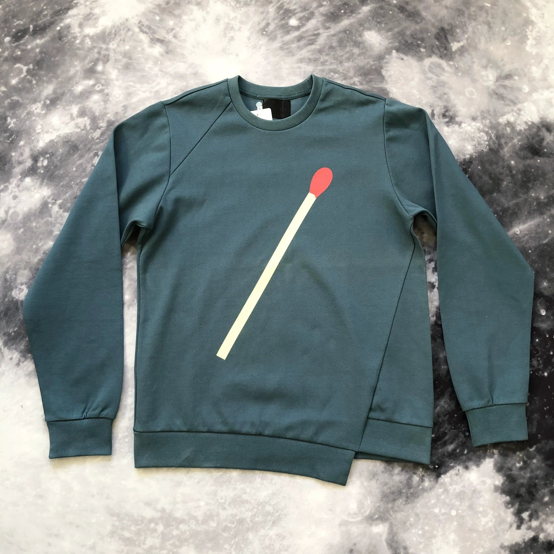 Gaint Match Men's Round Neck Sweatshirt