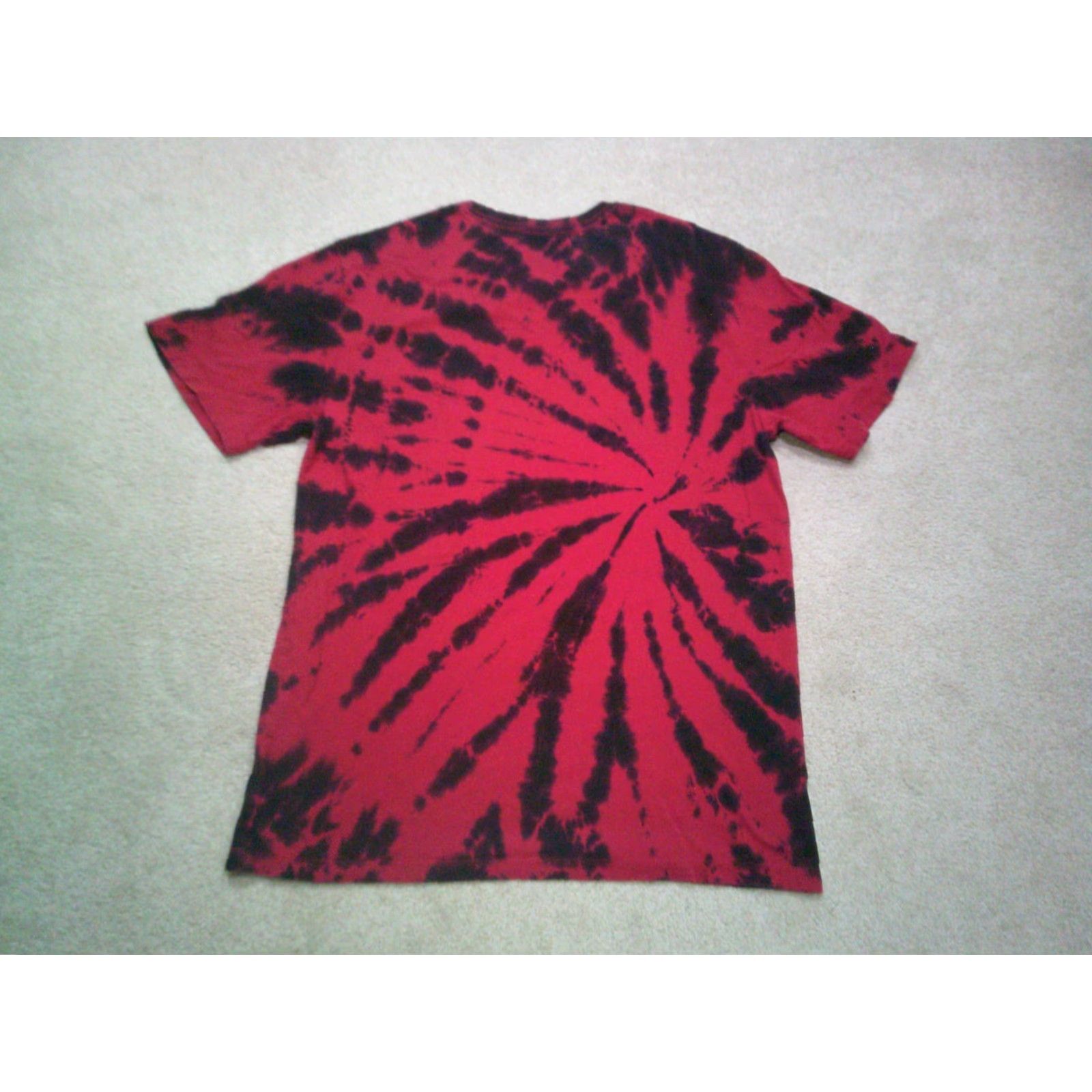 True Religion **True Religion Red Tie Dye T-Shirt Mens Small** User: True Religion Red Tie Dye T-Shirt Mens Small Size US S / EU 44-46 / 1 - 2 Thumbnail
