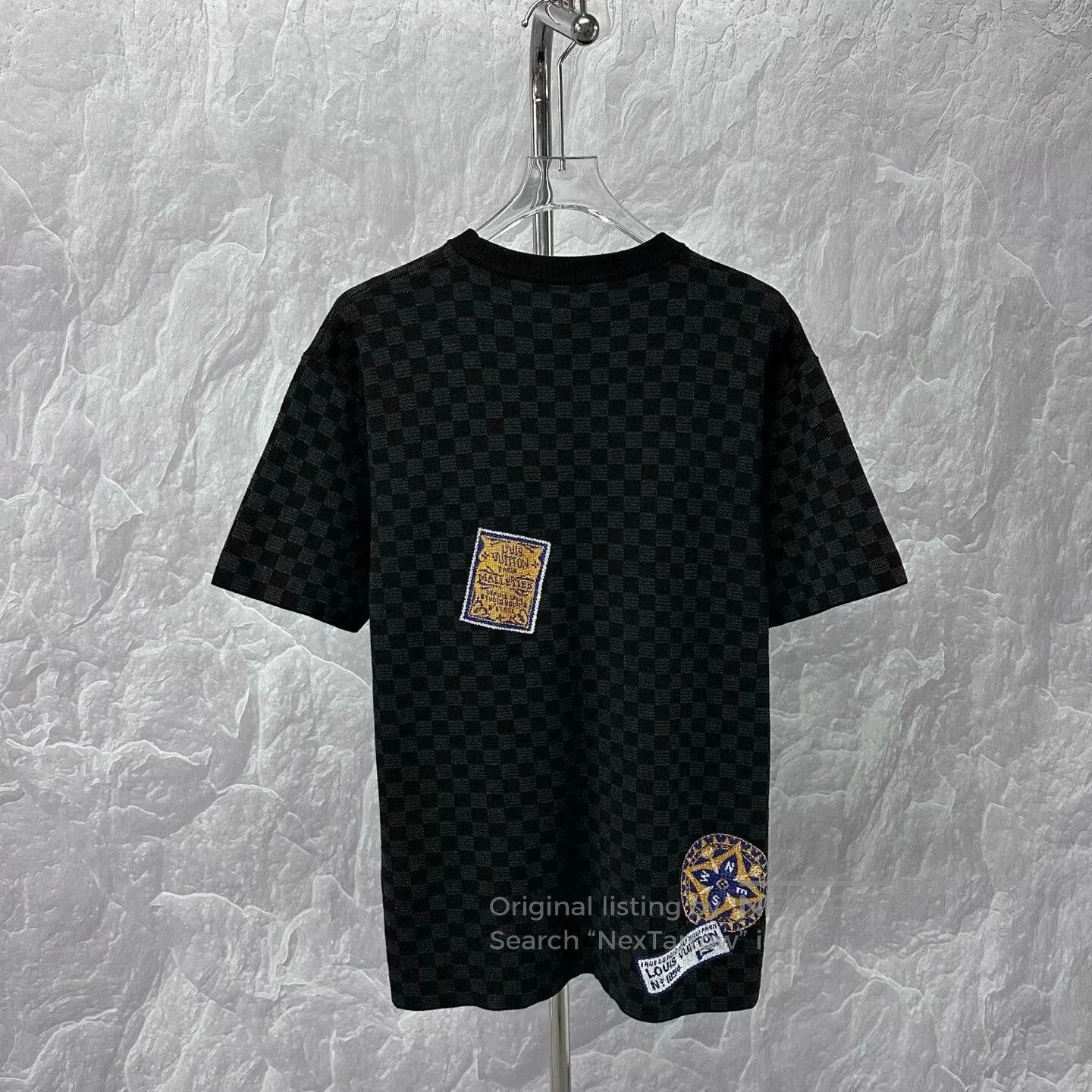 Louis Vuitton louis vuitton checkerboard logo short sleeve tee. Size US L / EU 52-54 / 3 - 4 Thumbnail