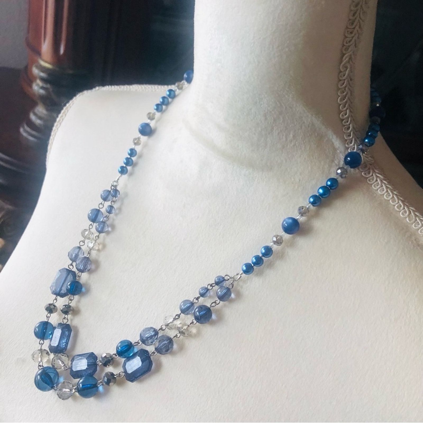 Handmade Handcrafted blue tone vintage bead pearl necklace Size ONE SIZE - 3 Thumbnail