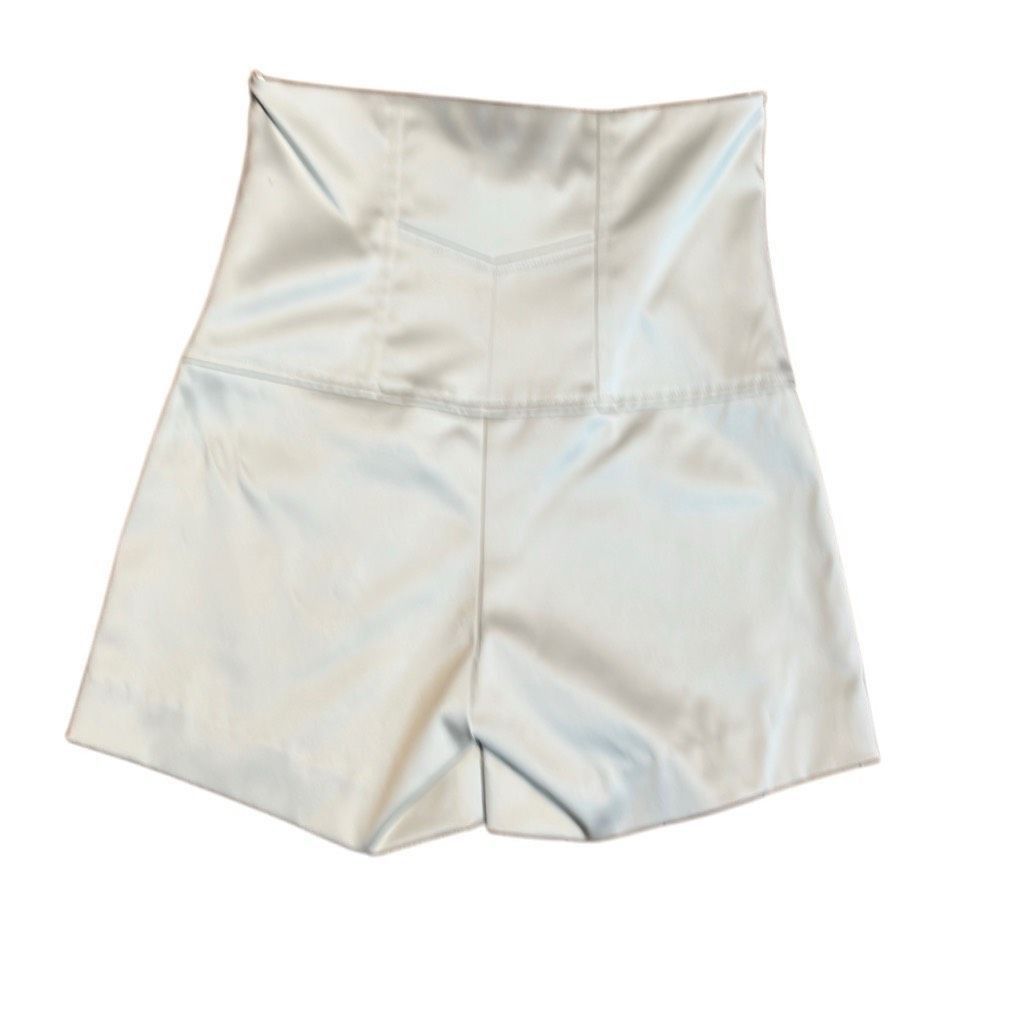 Other Susie Mooratoff High-Waisted Satin Cream Shorts (399) Size 25" / US 0 / IT 36 - 4 Thumbnail