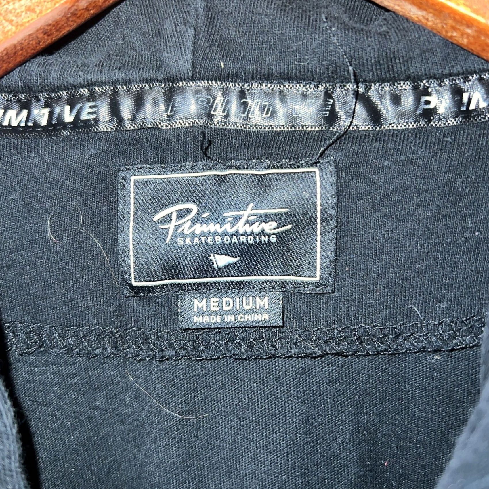 Primitive VINTAGE Primitive Skateboarding Black Button Up Hoodie Mens Size M Size US M / EU 48-50 / 2 - 5 Thumbnail