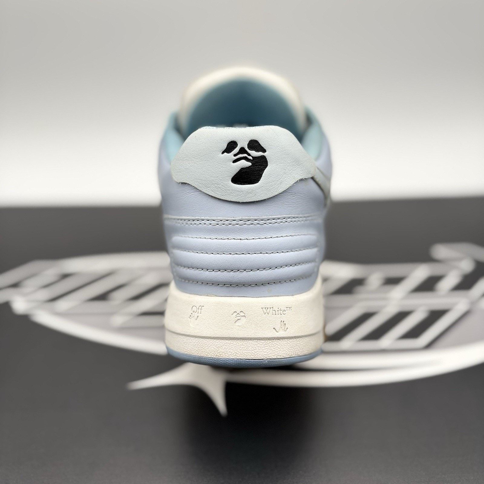 Off-White Off-White Out of Office Low ' Light Blue ' | GOOD CONDITION! Size US 11 / EU 44 - 3 Thumbnail