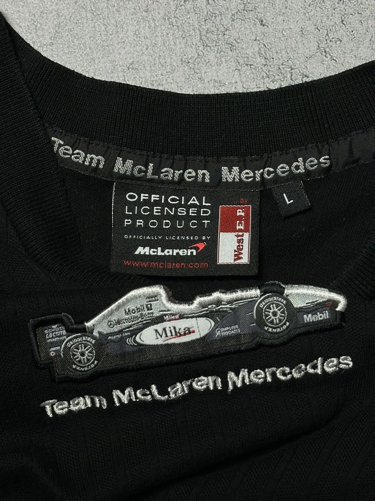 Mercedes-Benz Vintage Team McLaren Mercedes Formula 1 T-Shirt Size US L / EU 52-54 / 3 - 5 Thumbnail