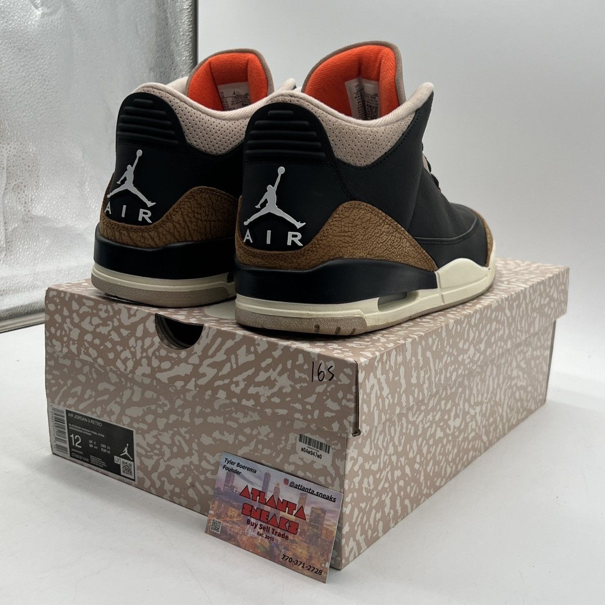 Jordan Brand Air Jordan 3 desert elephant Size US 12 / EU 45 - 5 Thumbnail