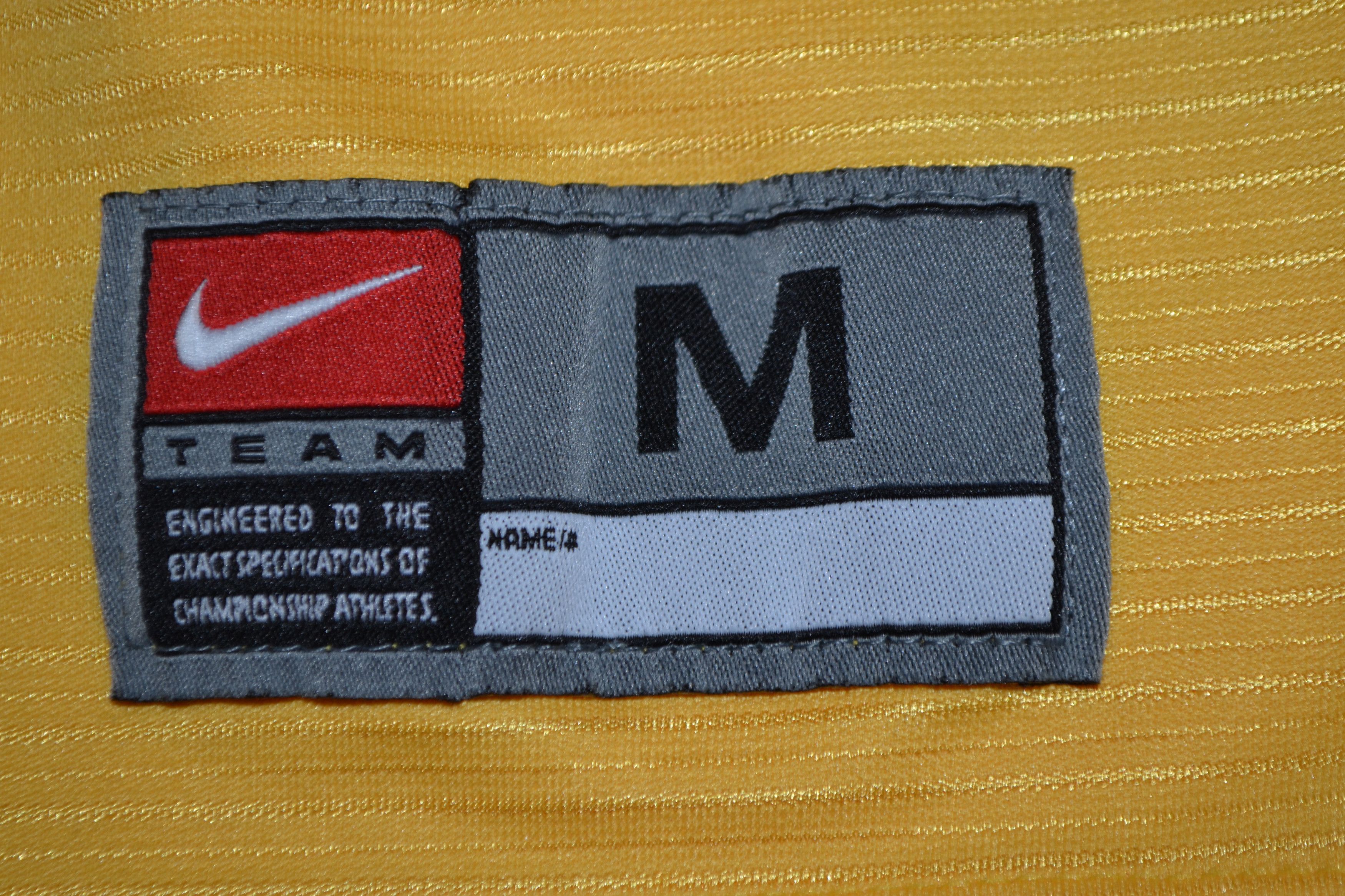 Nike Vintage Nike Template 90s Soccer Jersey Football Shirt Size US M / EU 48-50 / 2 - 6 Thumbnail