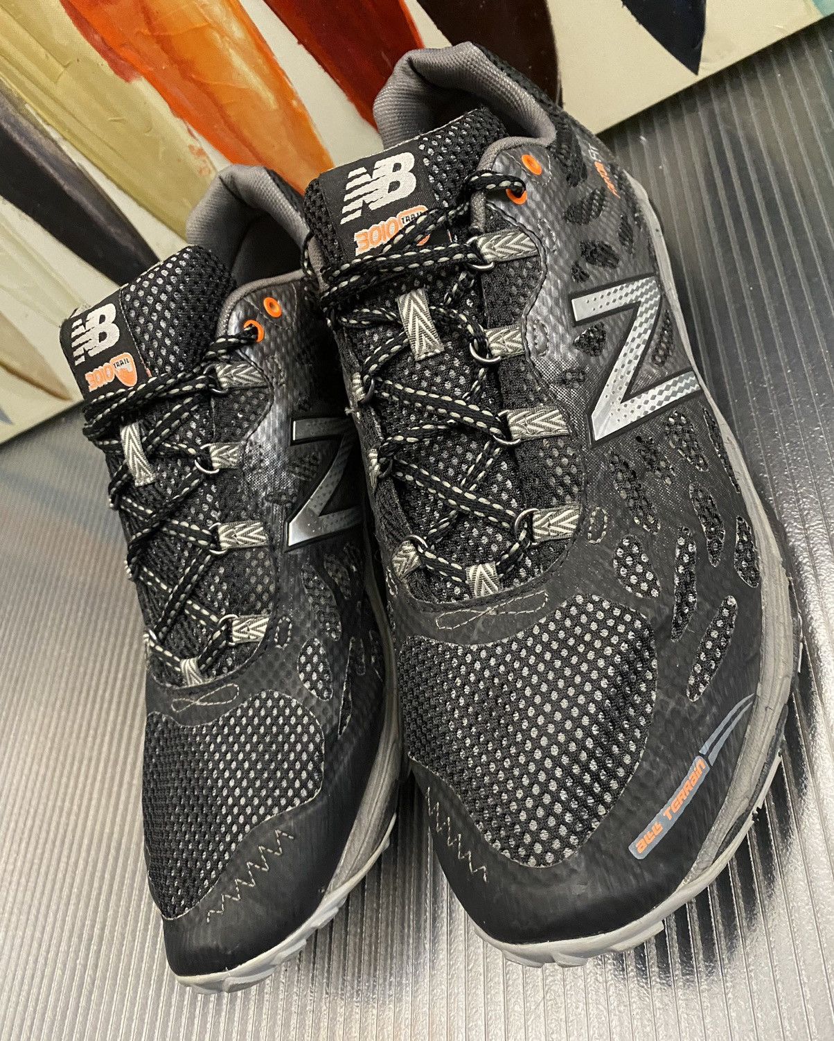 New Balance New Balance Men s 3010 trail fantom fit Black Silver 12 Grailed