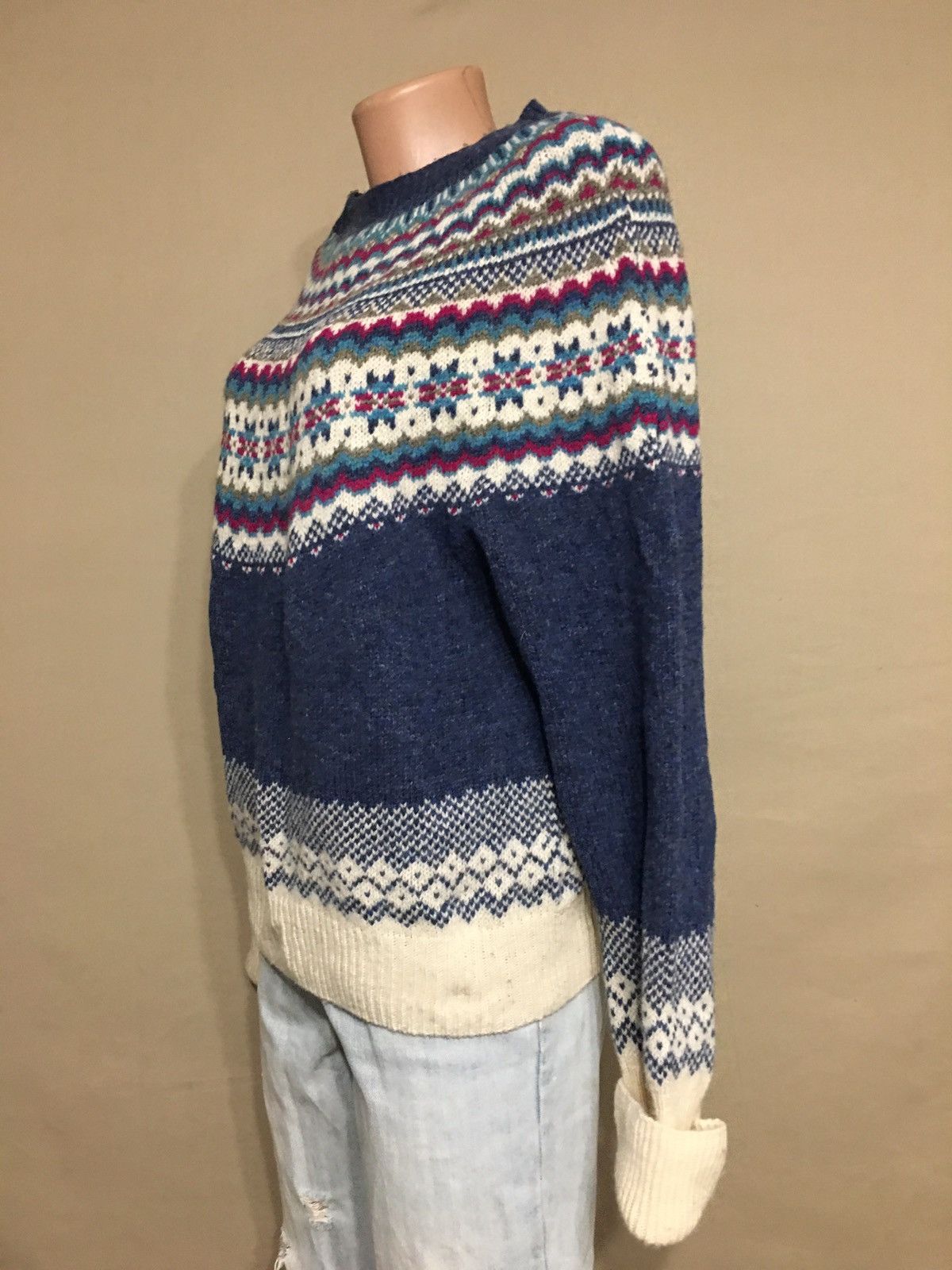 Harley of Scotland Harley of Scotland Fair Isle Pure New Wool Sweater Size L Size L / US 10 / IT 46 - 4 Thumbnail