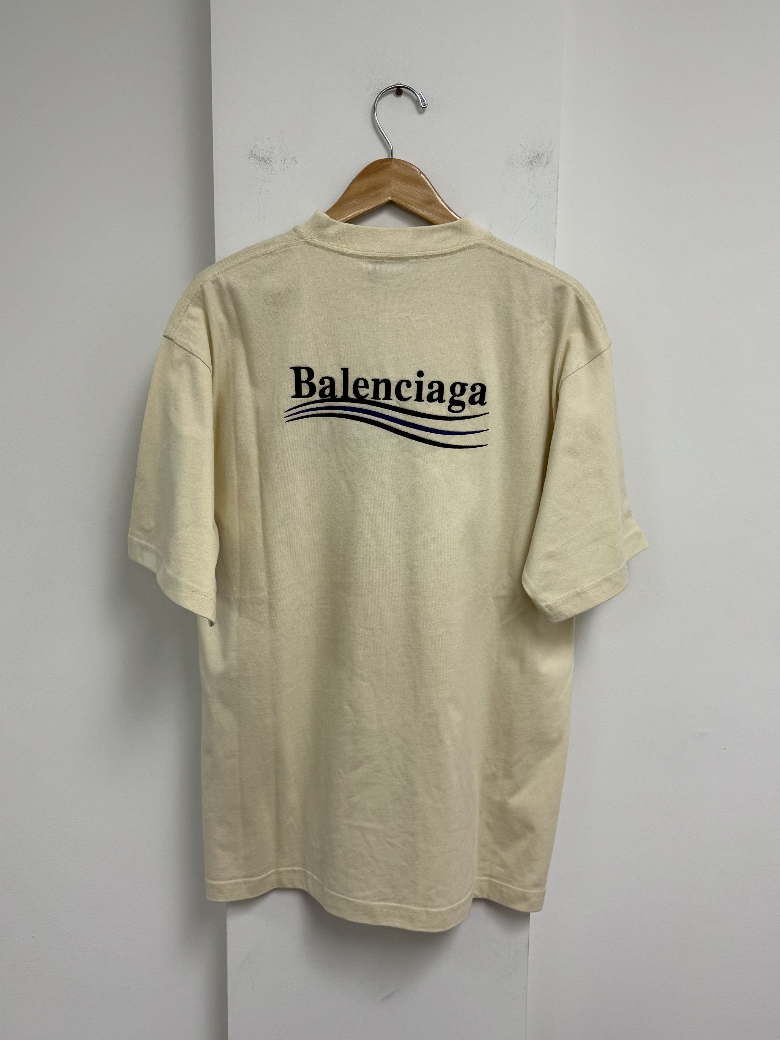 Balenciaga Balenciaga Political Campain Tee Size US XS / EU 42 / 0 - 2 Thumbnail