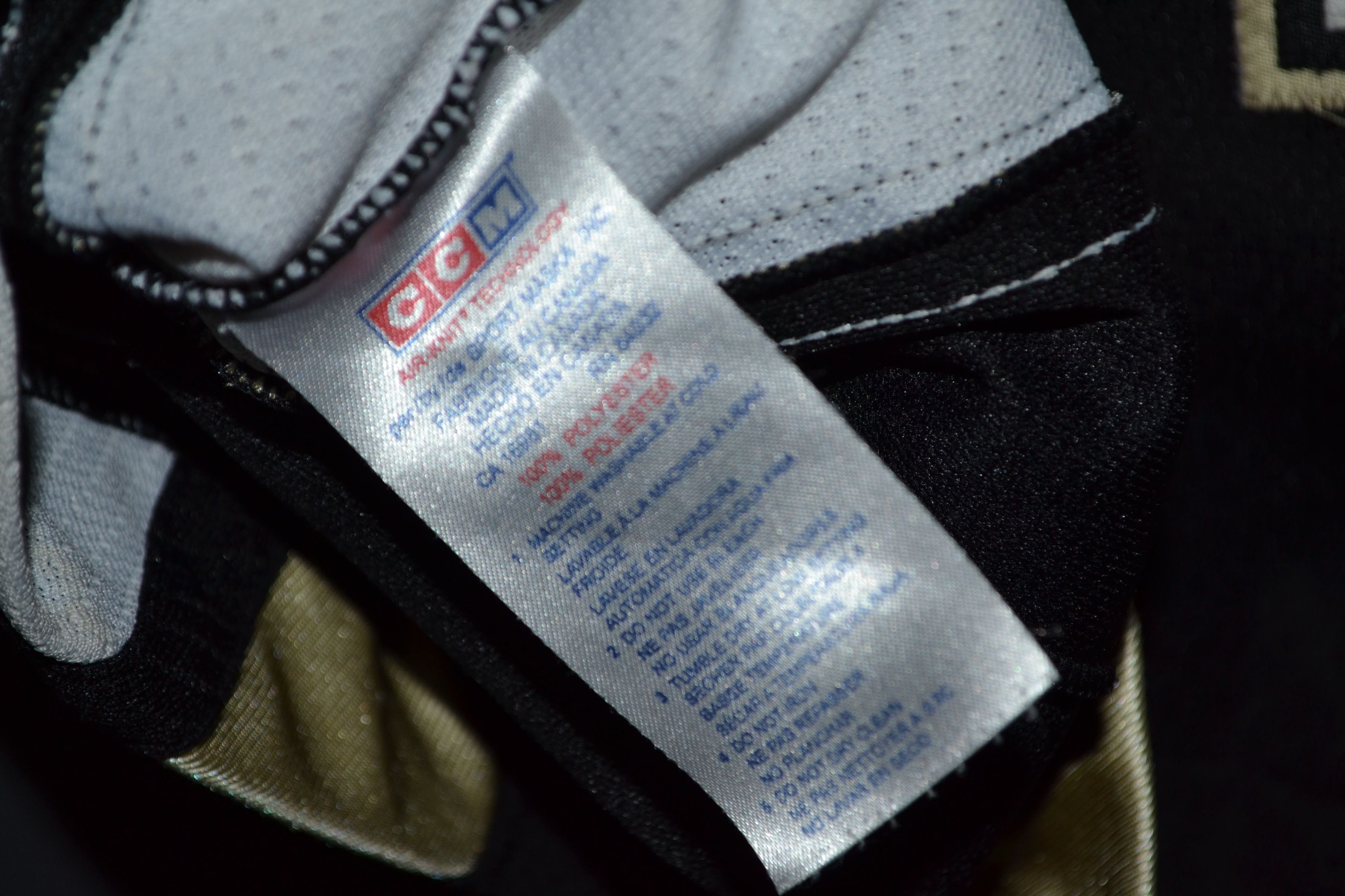 Ccm Pittsburgh Penguins Vintage Malkin 71 CCM Jersey Fight Strap Size US S / EU 44-46 / 1 - 5 Thumbnail