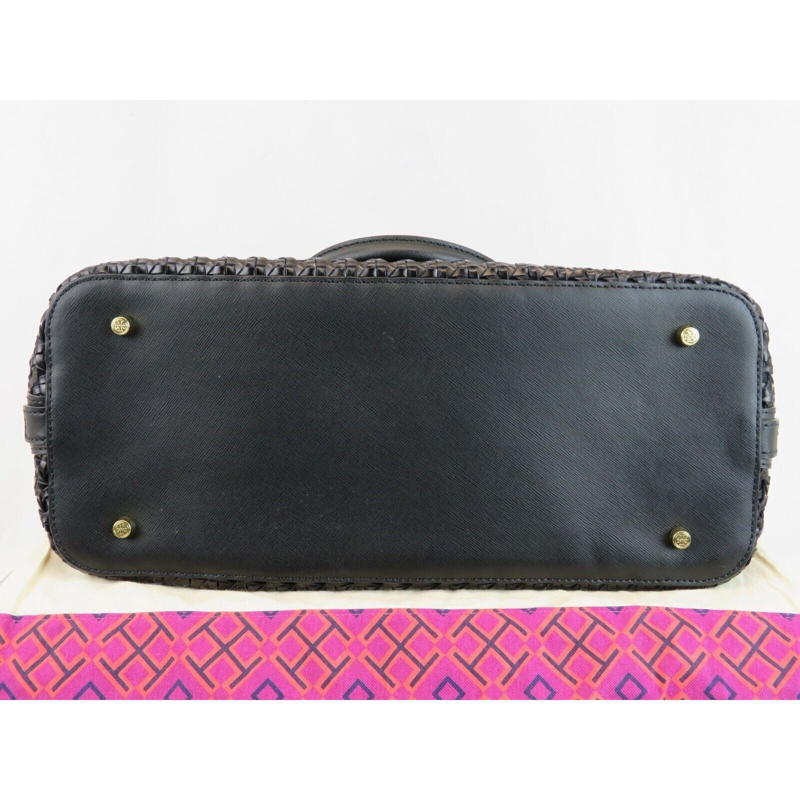 Tory Burch ROBINSON BLACK BASKET WOVEN LEATHER LOGO TOTE HANDBAG Size ONE SIZE - 10 Thumbnail