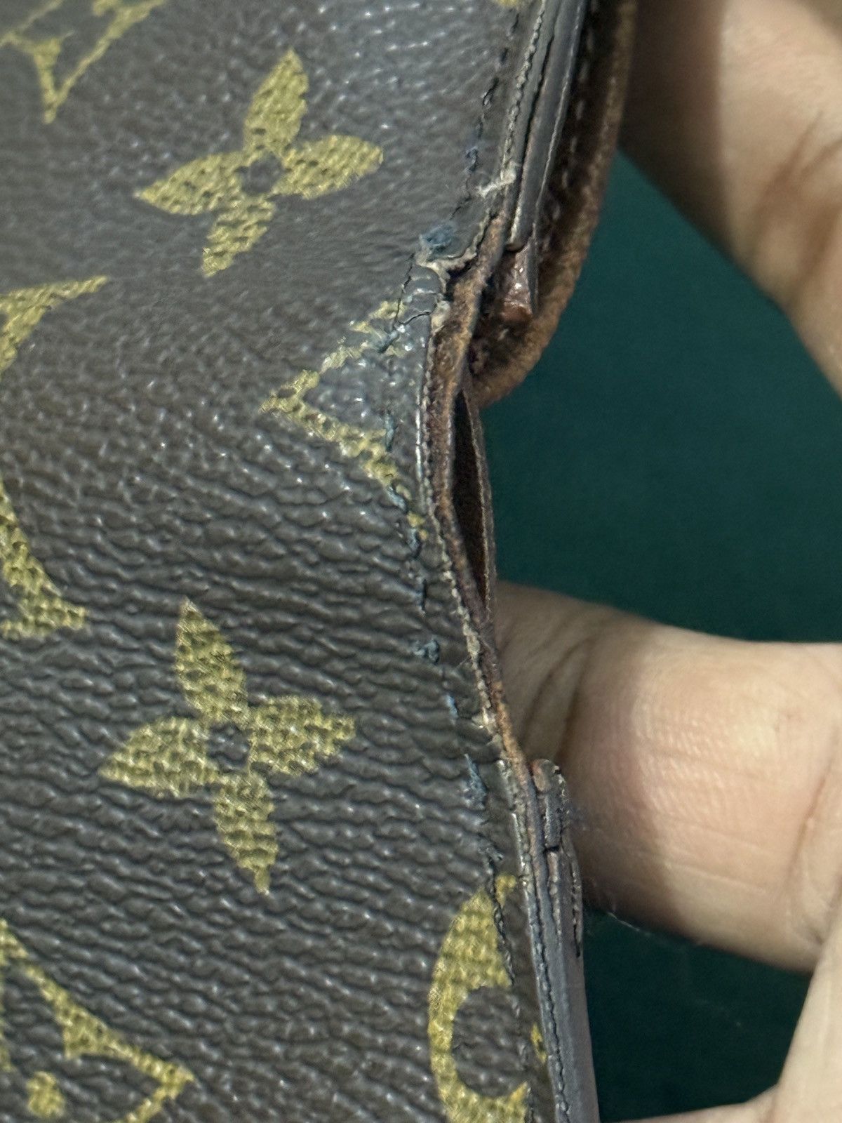 Louis Vuitton Louis Vuitton Monogram Tri Fold Wallet M61220 Size ONE SIZE - 17 Thumbnail