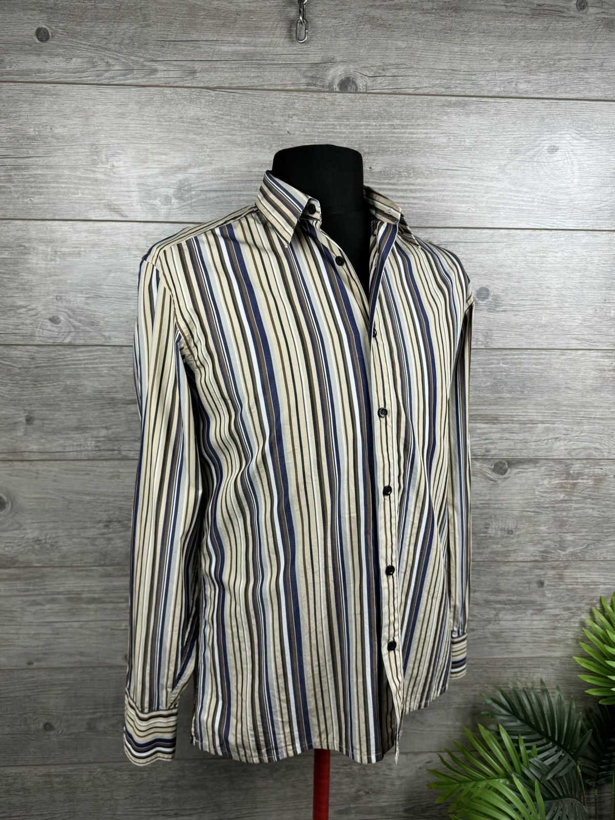 Designer × Givenchy × Vintage Givenchy Shirt Luxury In a beautiful stripe Size M Size US M / EU 48-50 / 2 - 5 Thumbnail