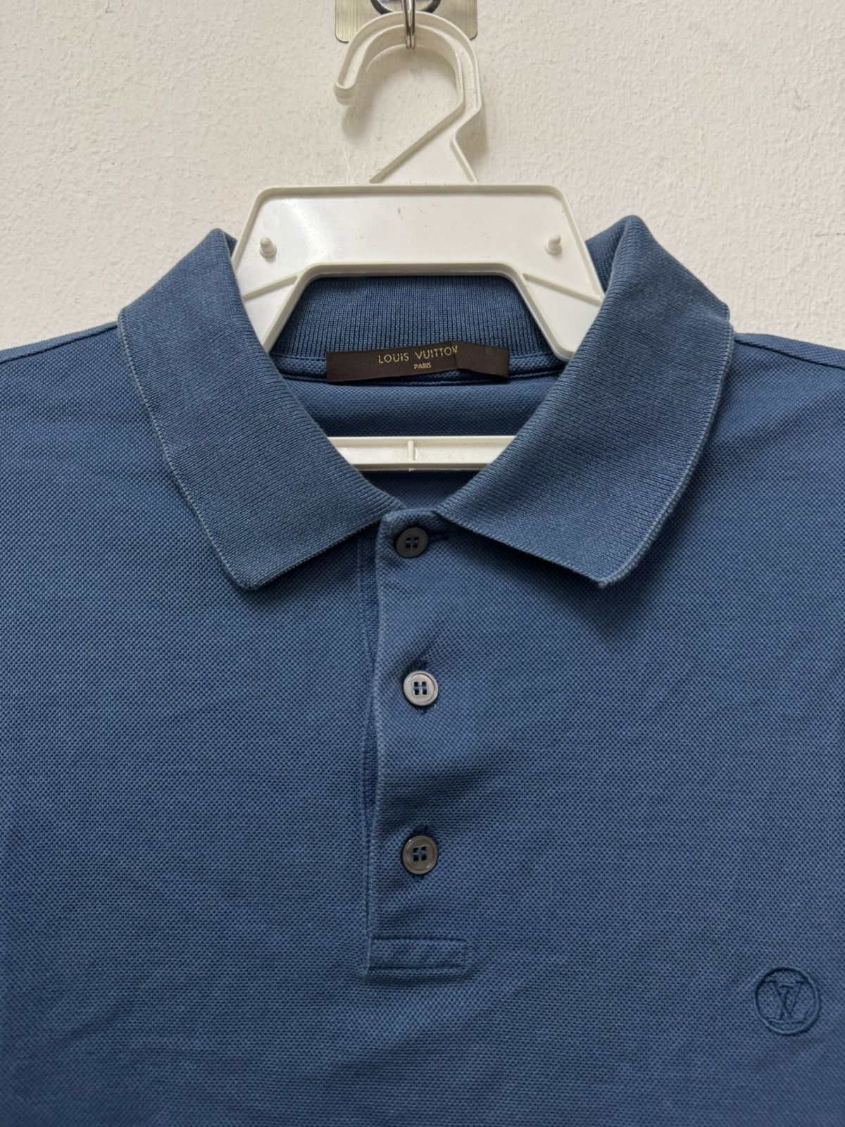 Louis Vuitton Louis Vuitton Polo Embroidered Logo ‘LV’ shirt Size US L / EU 52-54 / 3 - 2 Thumbnail