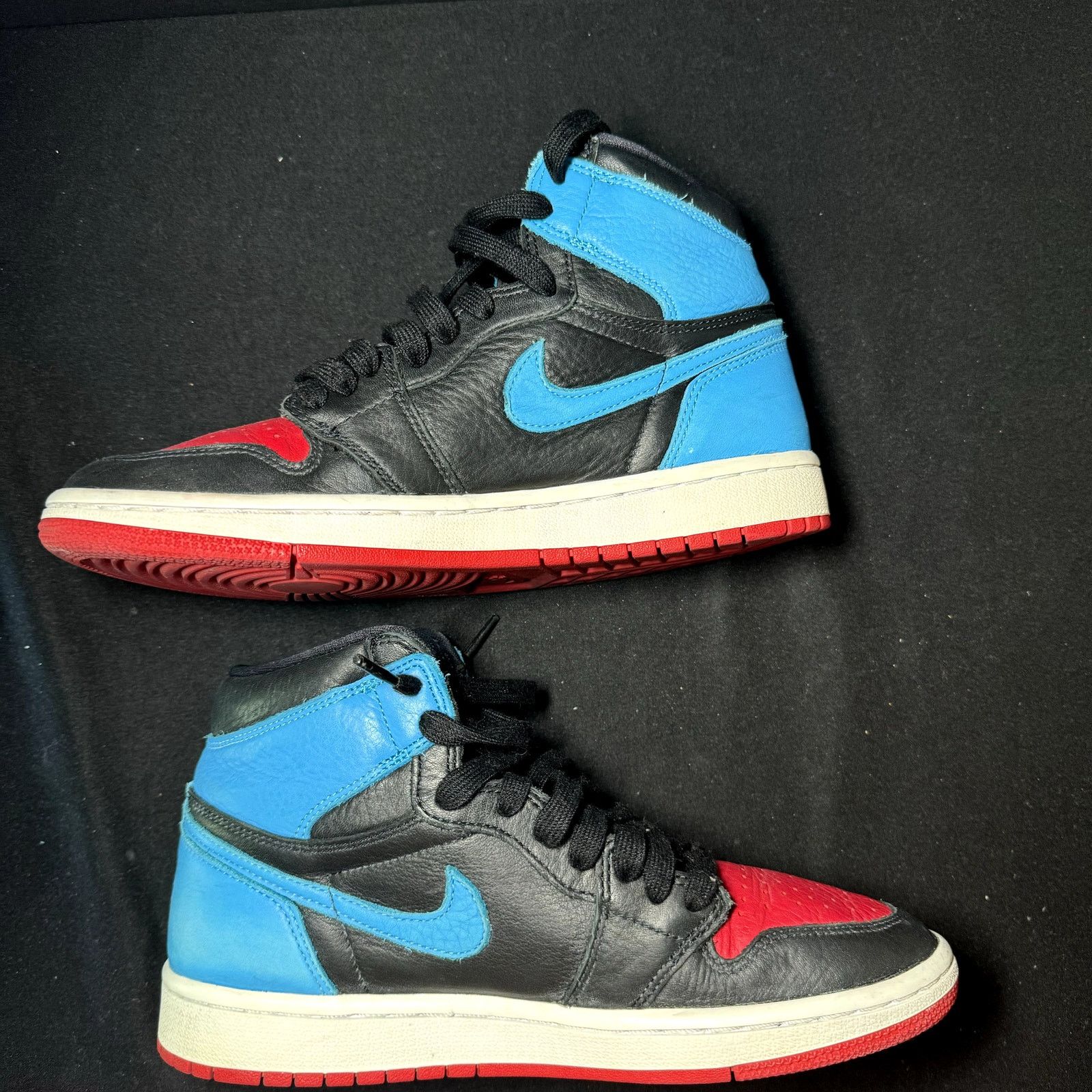 Jordan Brand × Nike Nike Air Jordan 1 High OG NC to Chi Women's Shoes - Size 8 Size US 8 / IT 38 - 3 Thumbnail
