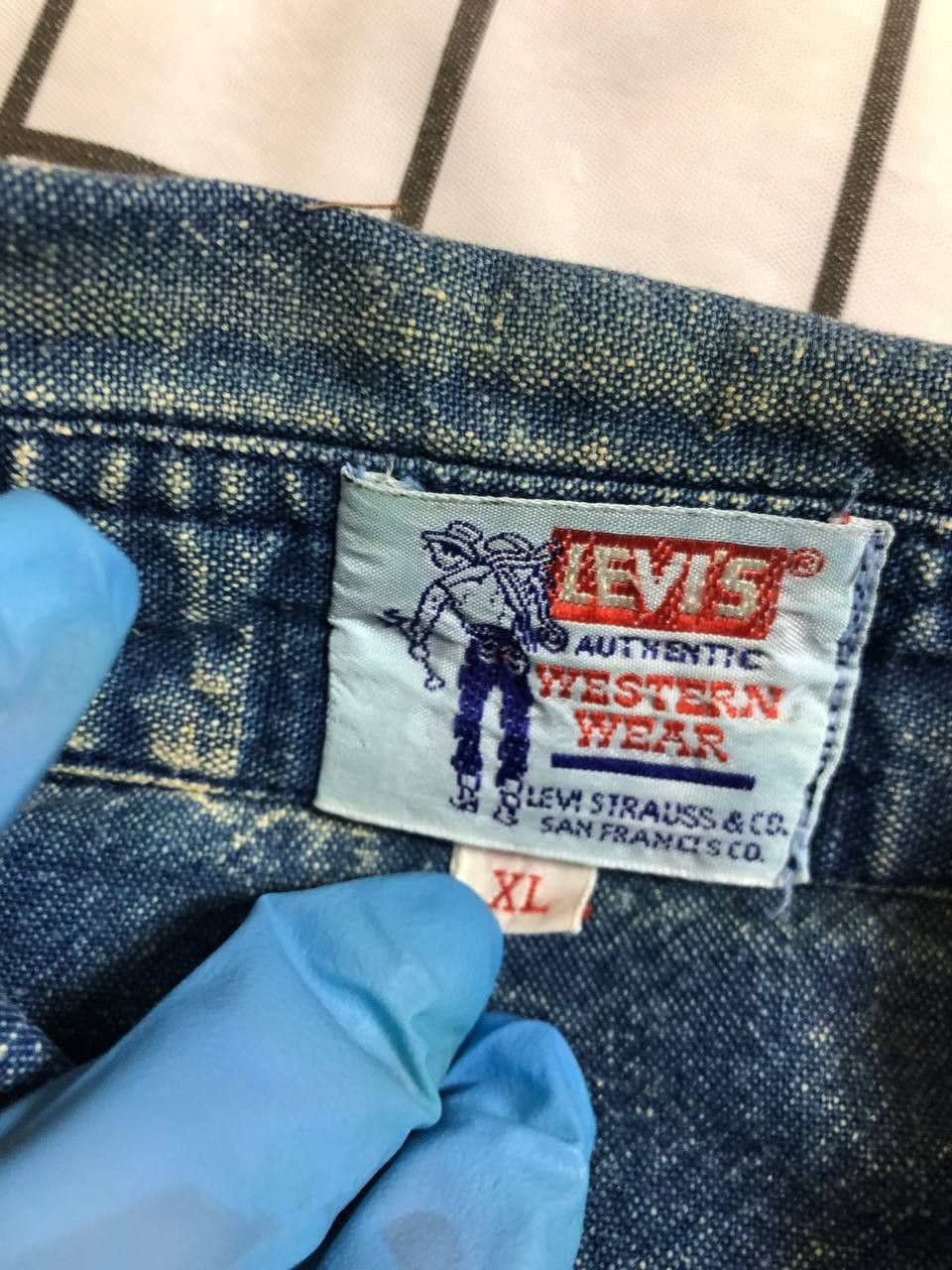 Levi's Levi's Vintage Clothing LVC BIG E Denim Western Shirt Size US XL / EU 56 / 4 - 15 Thumbnail