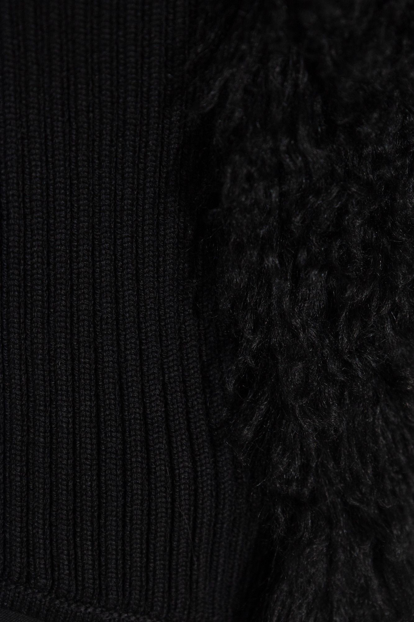 Alexander McQueen o1s22i1n1024 Knit Shearling Top in Black Size S / US 4 / IT 40 - 5 Thumbnail