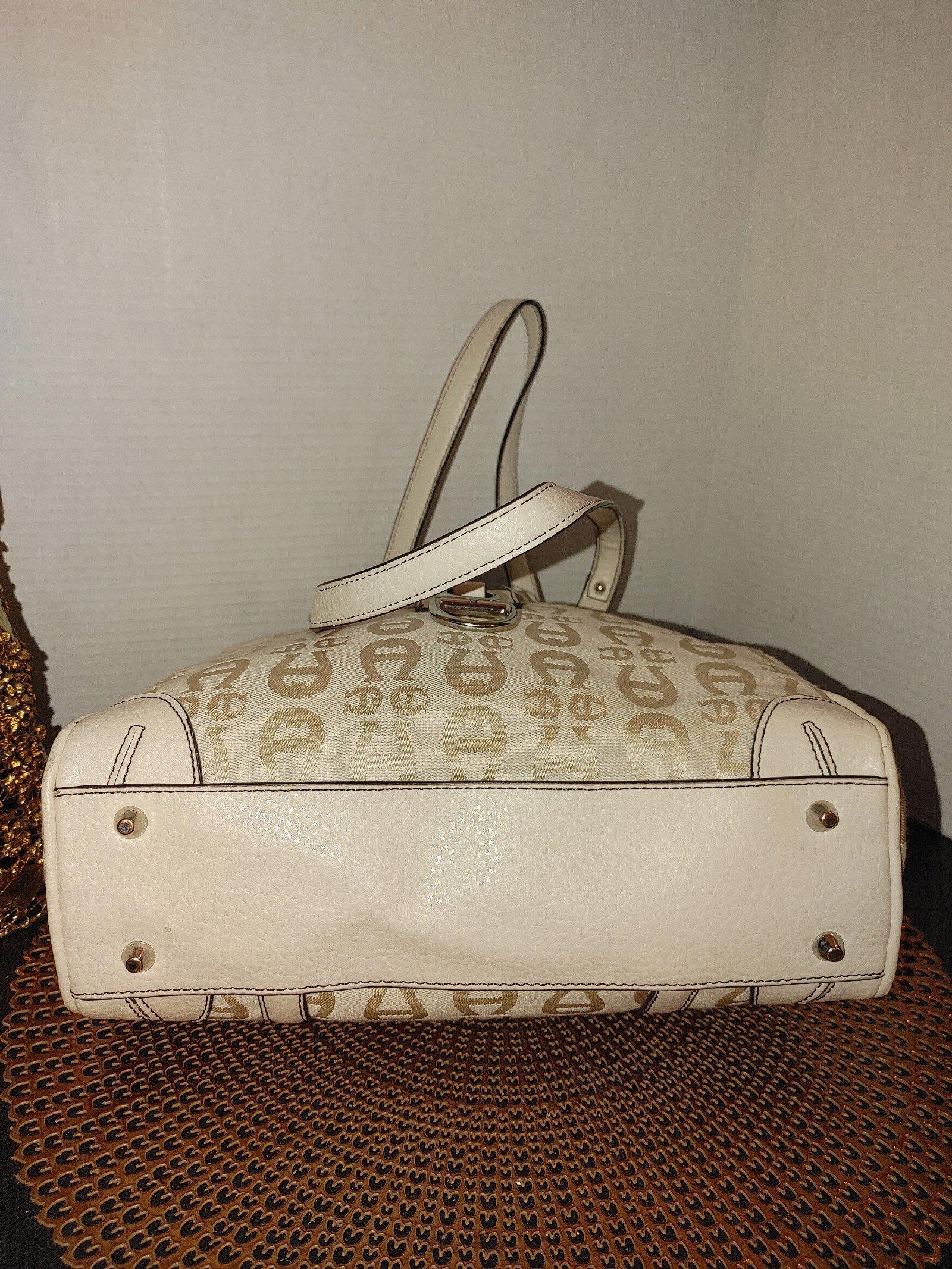Designer Ettienne Aigner Signature Bag Size ONE SIZE - 6 Thumbnail