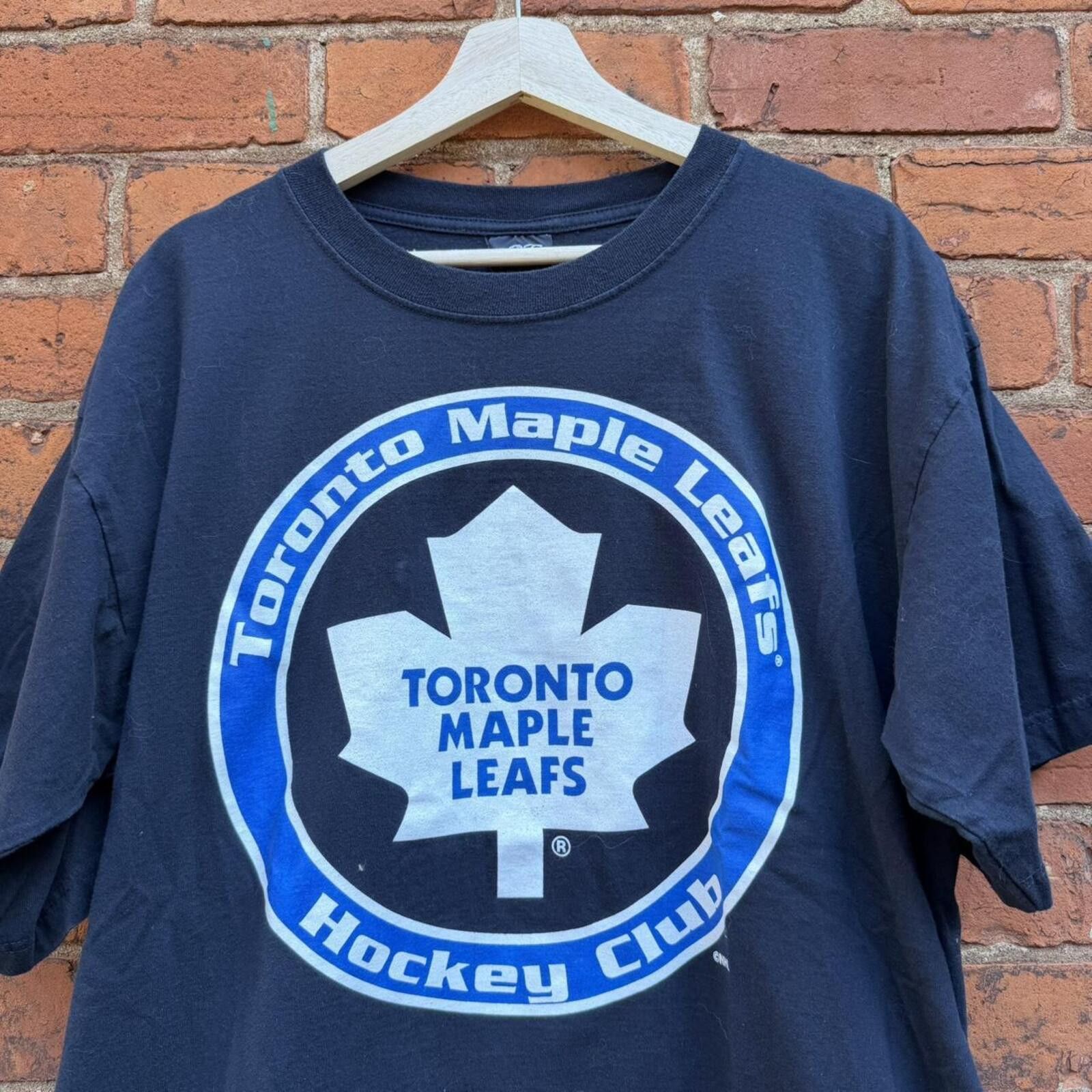 Other vintage toronto maple leafs hockey club t shirt 00s L/XL Size US XL / EU 56 / 4 - 1 Thumbnail