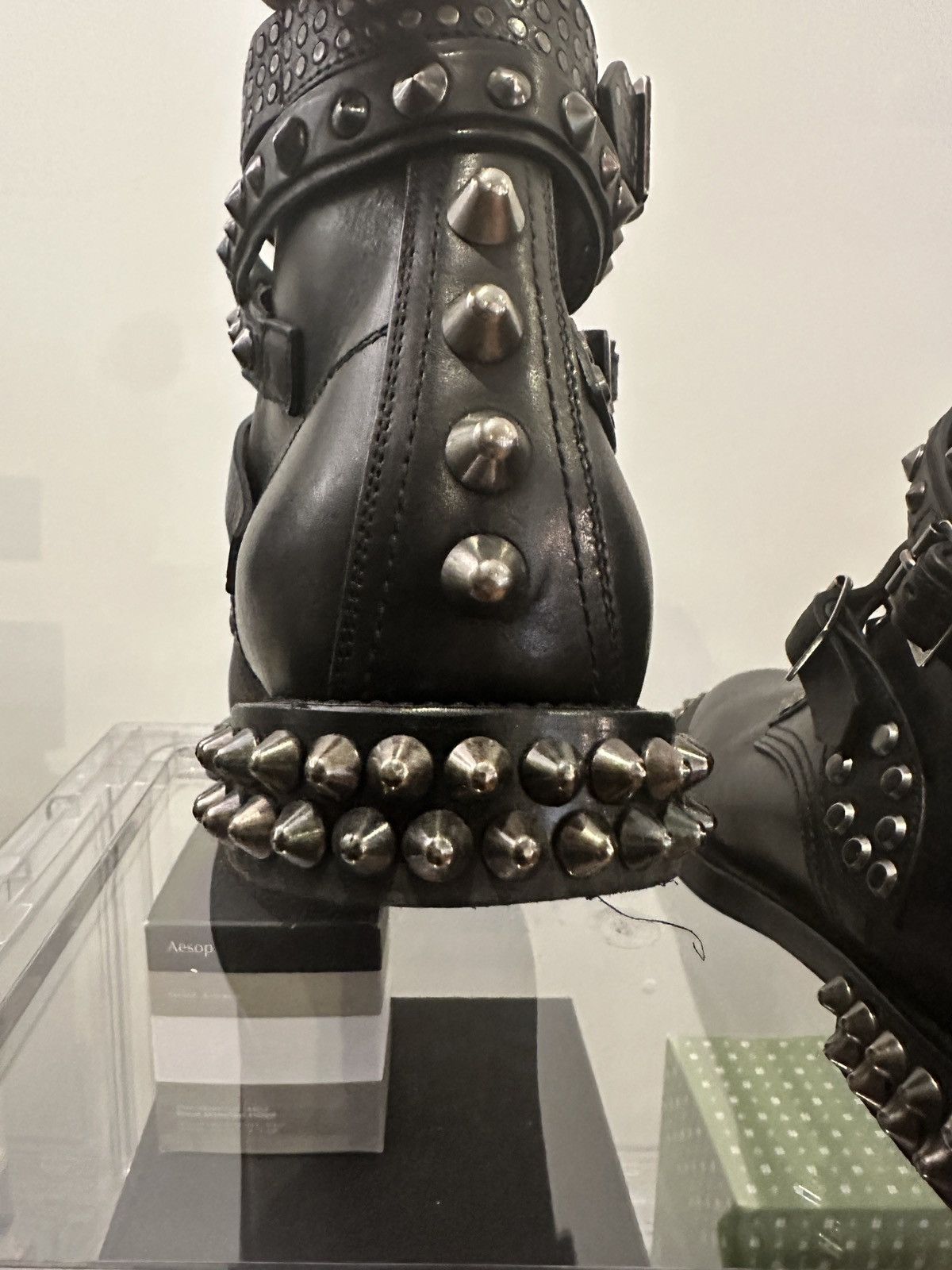 Saint Laurent Paris SAINT LAURENT PARIS FW13 Moto Studded Ankle Boots IT 39 Size US 9 / IT 39 - 13 Thumbnail