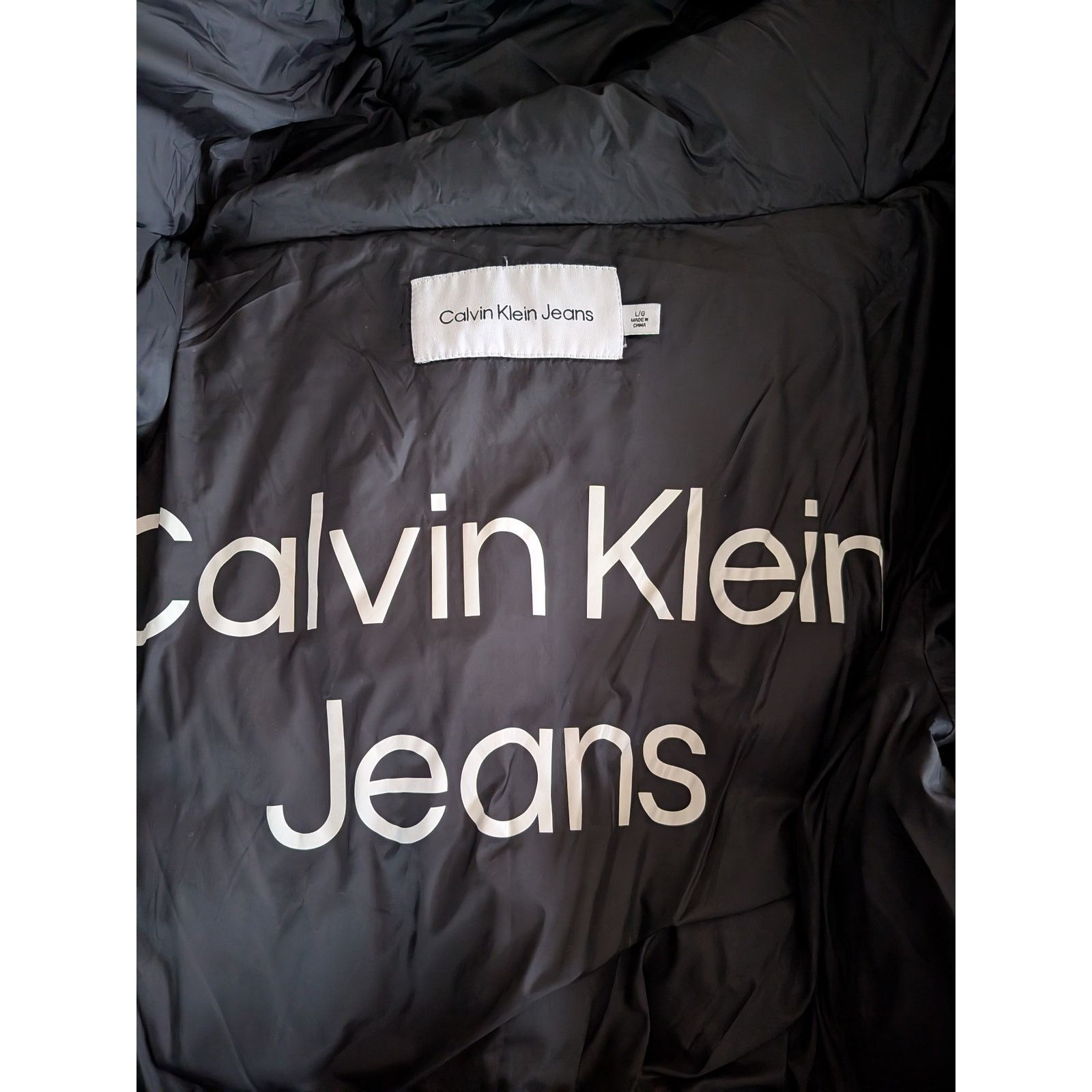 Calvin Klein $149 Calvin Klein Cropped Hooded Puffer Jacket L Black Size L / US 10 / IT 46 - 2 Thumbnail