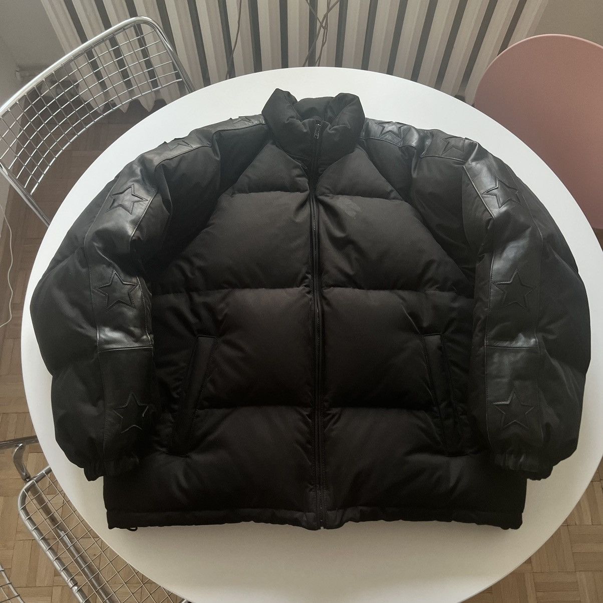 ジャケット・アウター Supreme Star Sleeve Down Puffer Jacket L Fall/Winter 2023 Preview – Supreme