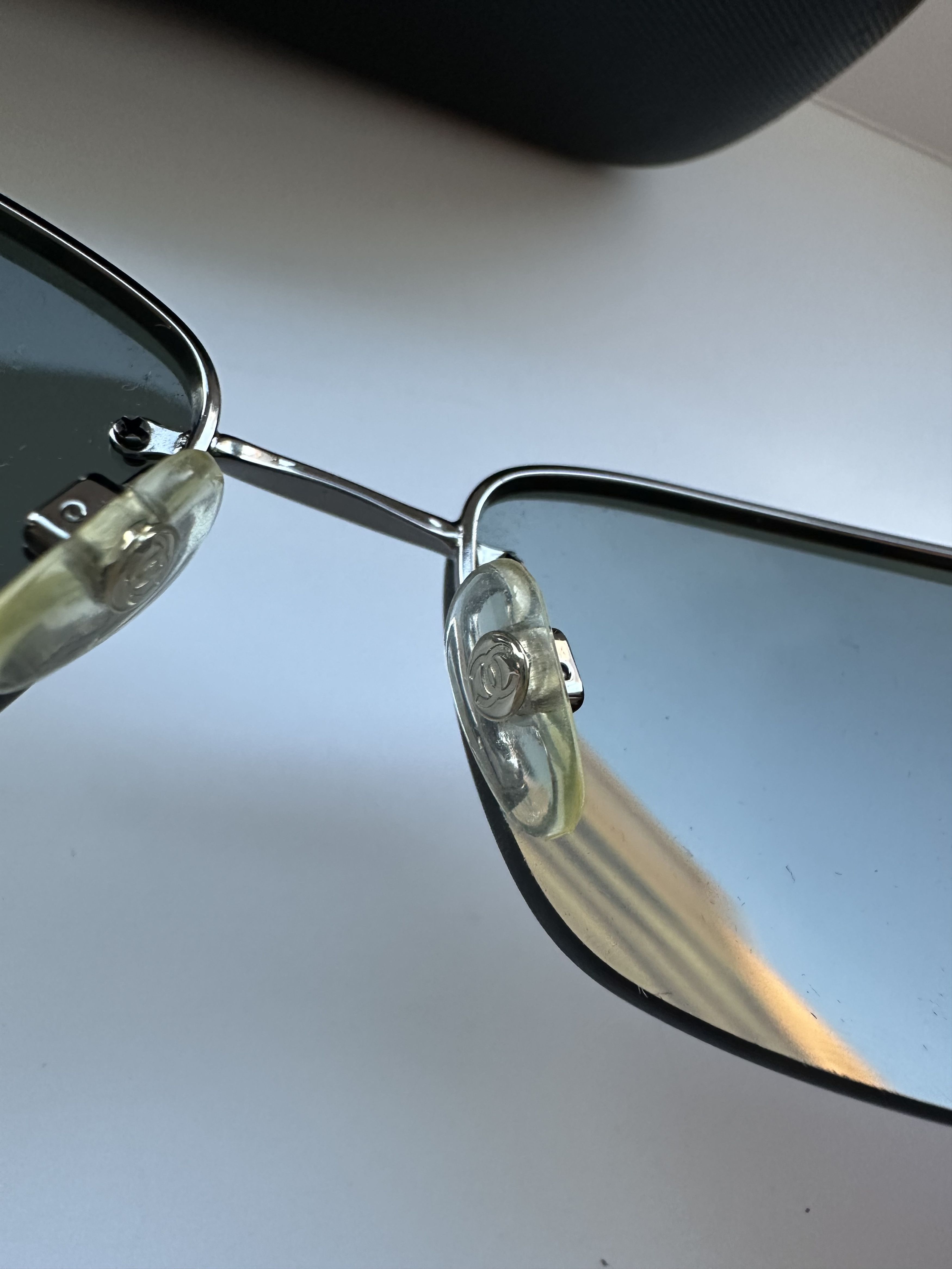 Chanel Chanel Rhinestone 4117 Metal Black Rimless Sunglasses Vintag Size ONE SIZE - 10 Thumbnail