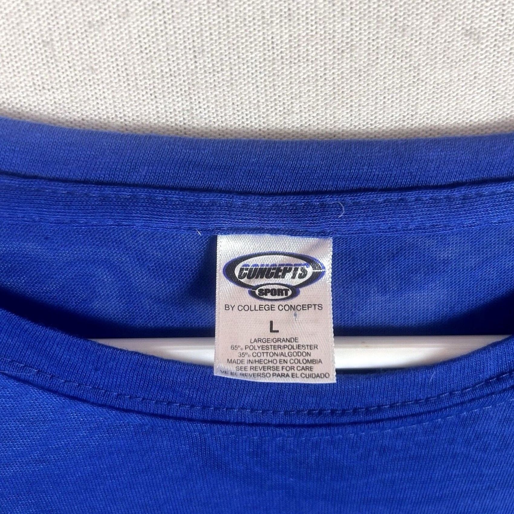 Vintage VINTAGE? (No) Florida Gators Womens T-Shirt L Blue Lightweight Seethrough NWT Concepts Sports Shirt Womens Team Florida 90s? NI Size L / US 10 / IT 46 - 2 Thumbnail