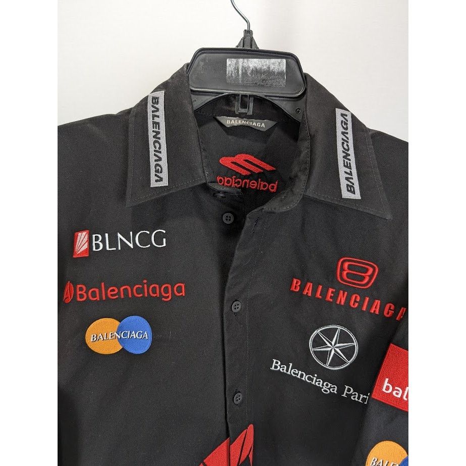 Balenciaga o1rshd1 Top League Shirt in Black Size US S / EU 44-46 / 1 - 3 Thumbnail