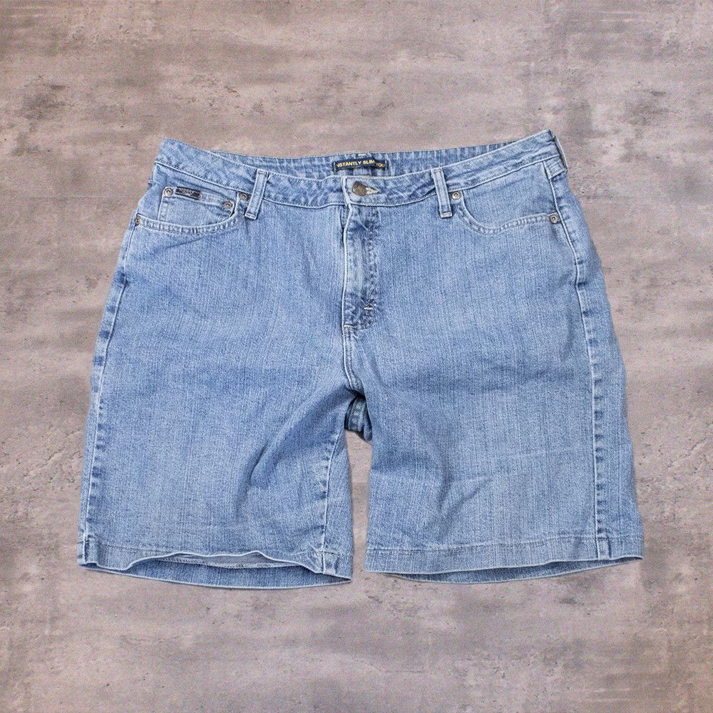 Lee Y2K 2000's Lee Rider Lightwash Baggy Fit Jorts Denim Shorts Size US 37 - 1 Thumbnail