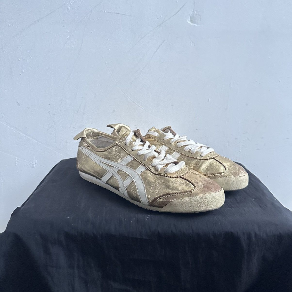 Asics Vintage Asics Onitsuka Tiger Mexico 66 Y2K Size US 9 / EU 42 - 2 Thumbnail