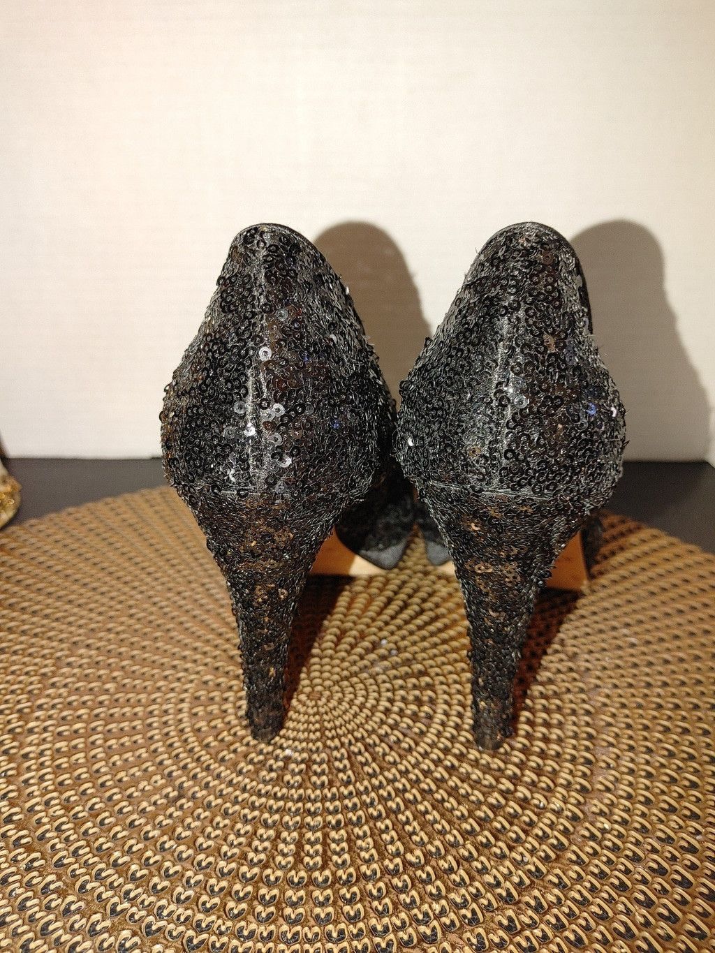 White House Black Market White House Black Market Size 6M Size US 6 / IT 36 - 5 Thumbnail