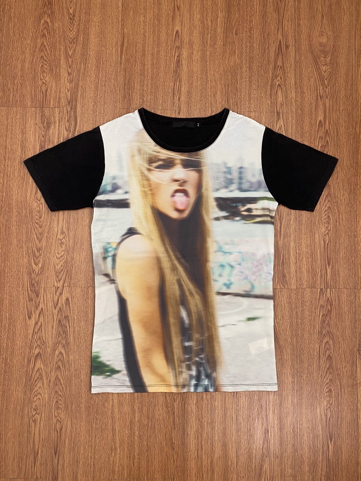 image of Gostar De Fuga x If Six Was Nine Fuga 2016 Photo All Over Print Tee in Black, Men's (Size Medium)