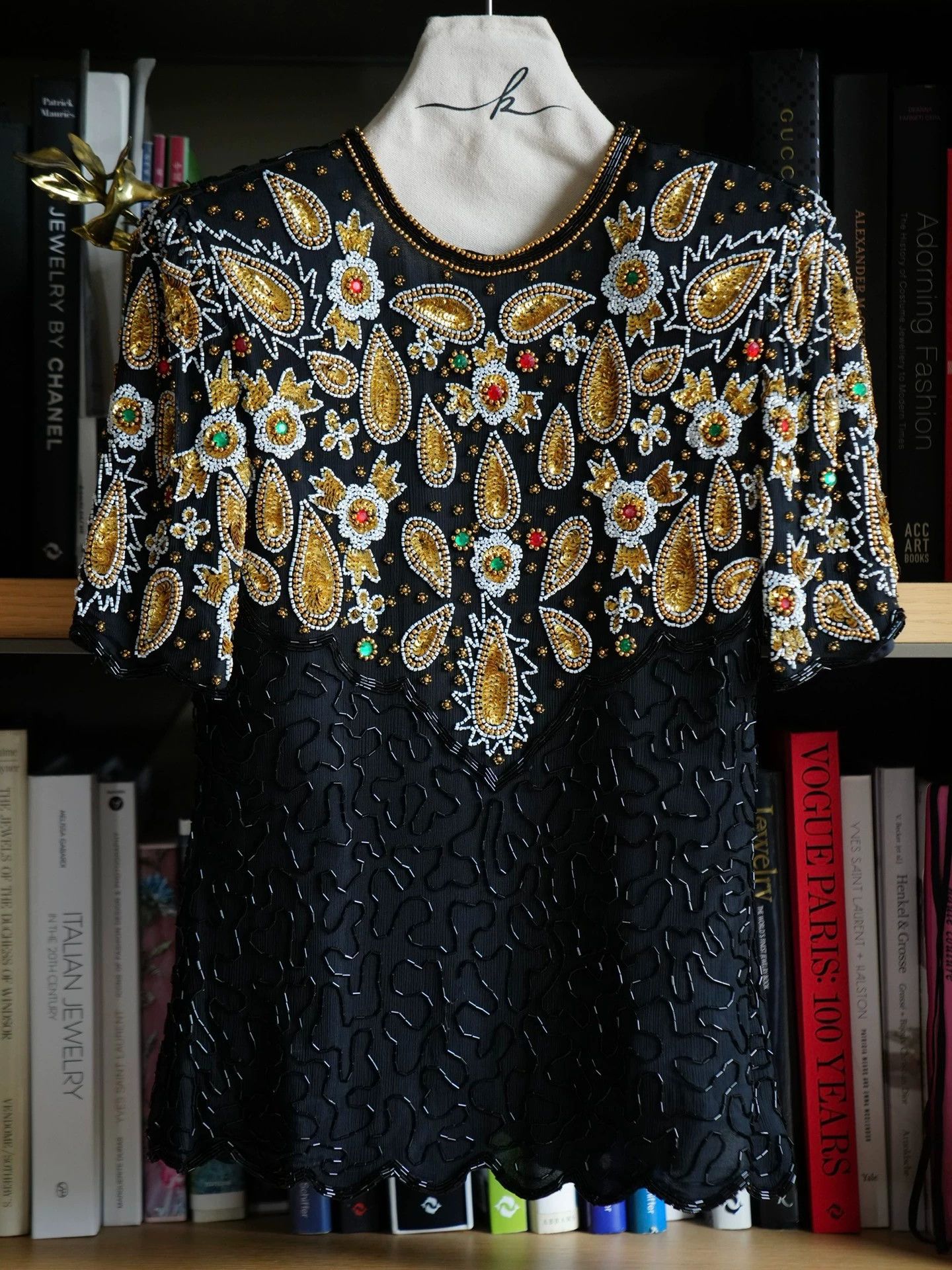 Vintage Vintage USA Beaded Silk Short Sleeve Blouse SM Size S / US 4 / IT 40 - 1 Thumbnail