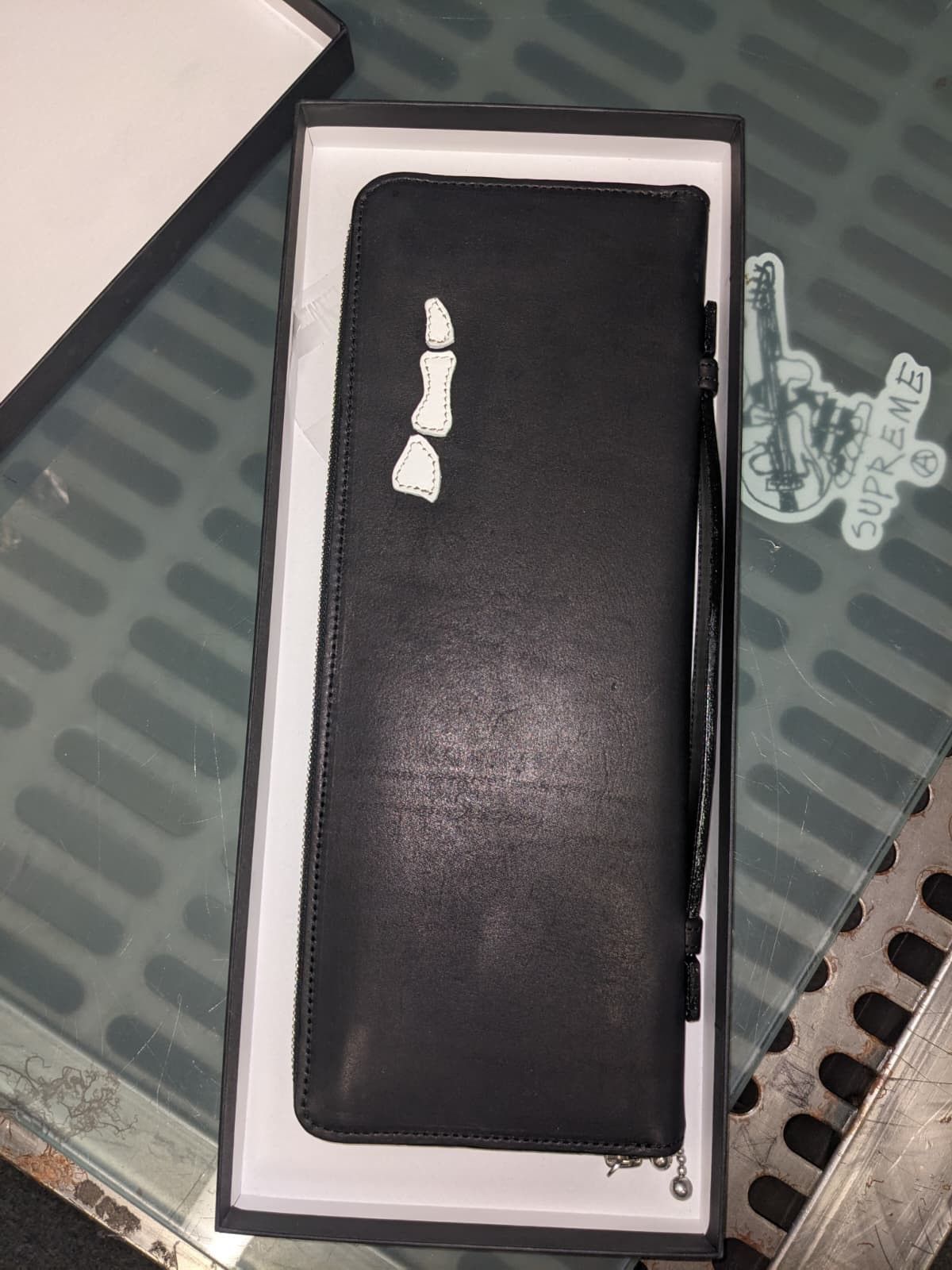 Kapital Kapital Bone Hand Journey Pass Case Wallet Black Size ONE SIZE - 4 Thumbnail