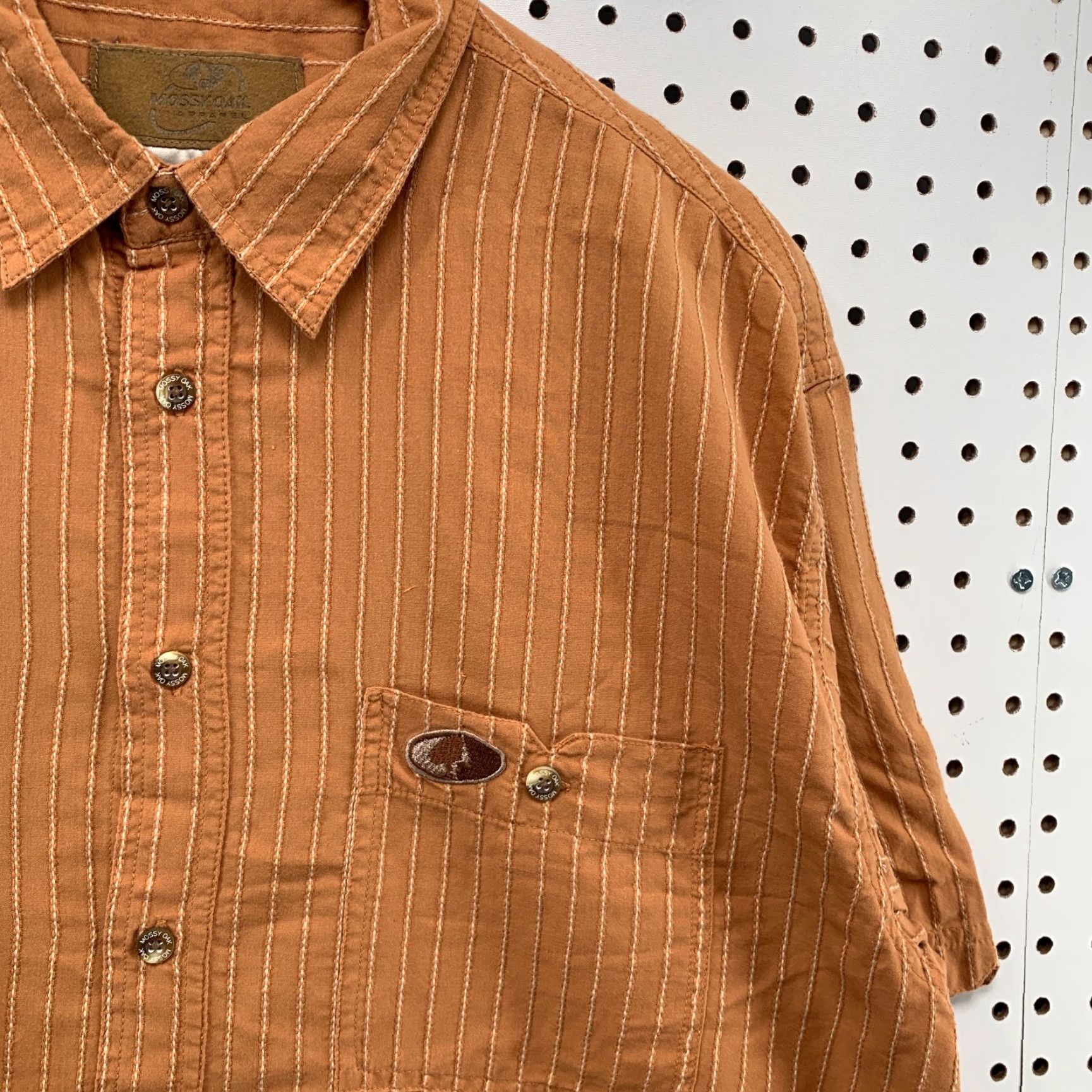 Vintage Mossy Oak Button Shirt Orange Short Sleeve Pocket Mens Medium 25.5x32 Size US M / EU 48-50 / 2 - 7 Thumbnail