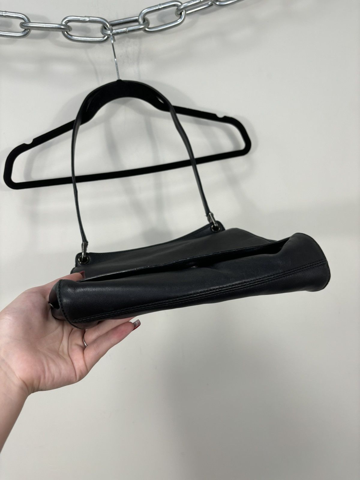 Bally Bally Black Classic Leather Shoulder Bag Size ONE SIZE - 3 Thumbnail